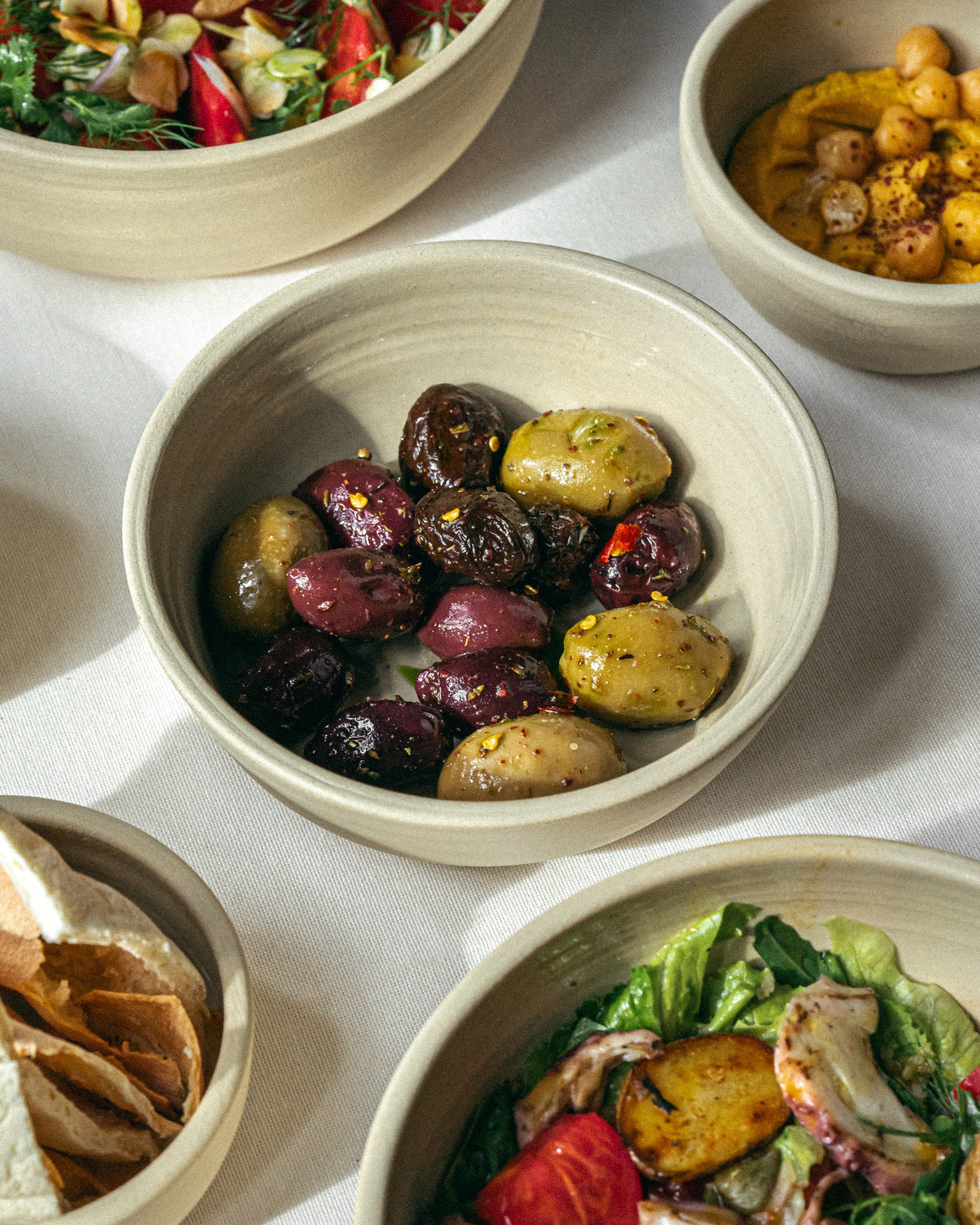 Контентная съёмка: греческая таверна «MITI». Arina Leonova — Food photographer Tbilisi