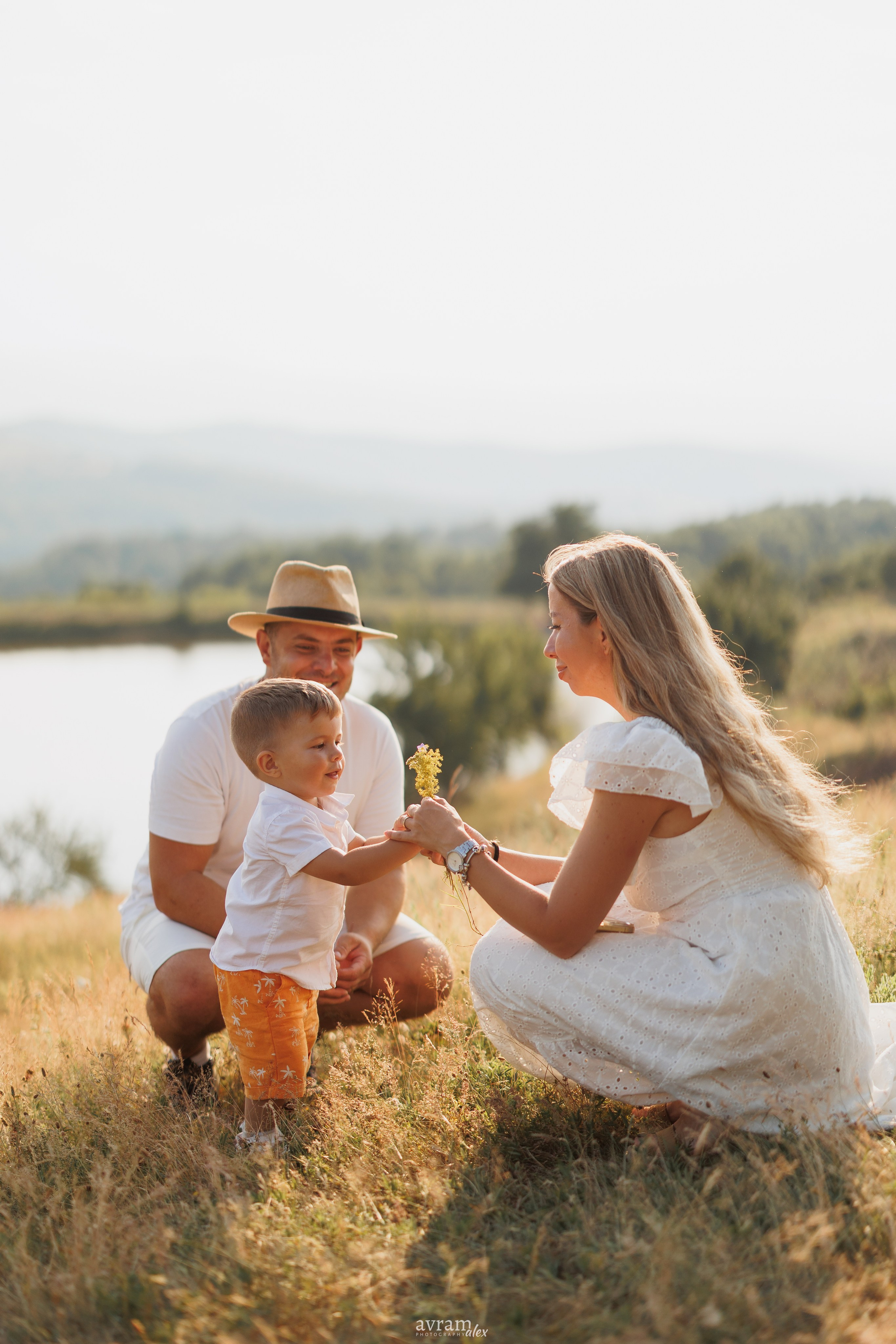 Elissa + Alex | Family. Alexandru Avram | Photographer