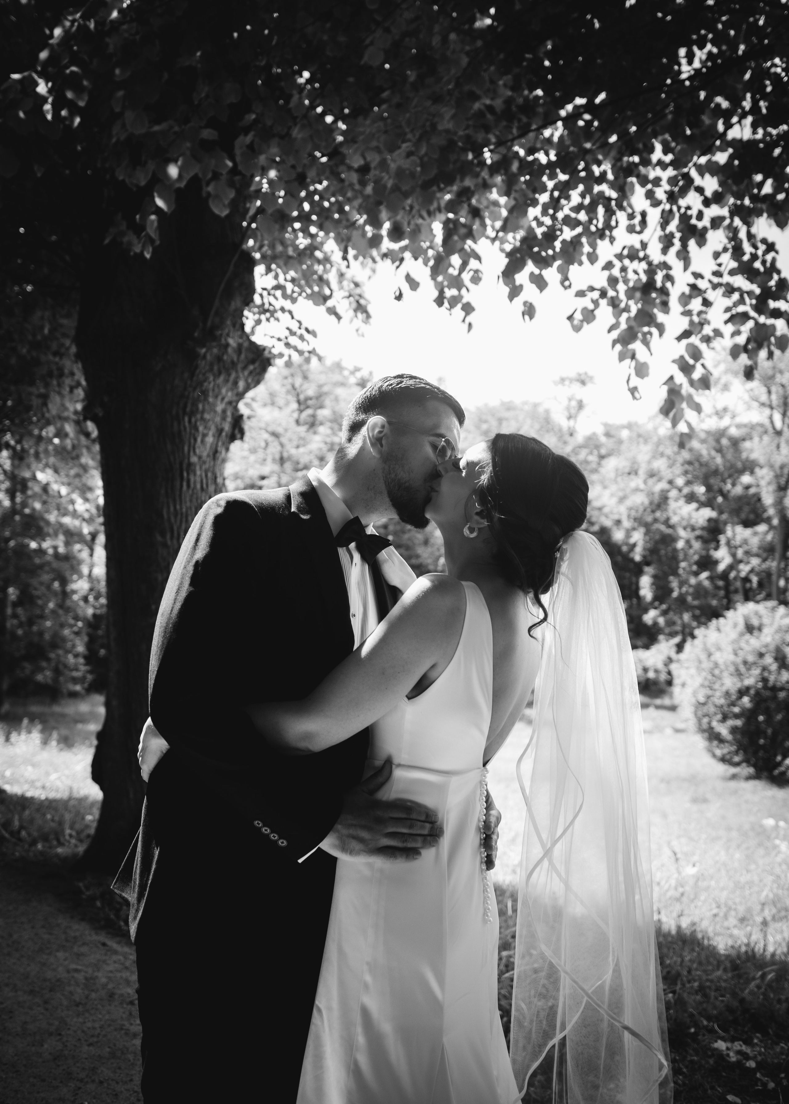 Vida | Martin. Professional wedding photographer in Copenhagen, Denmark — Julia Byron