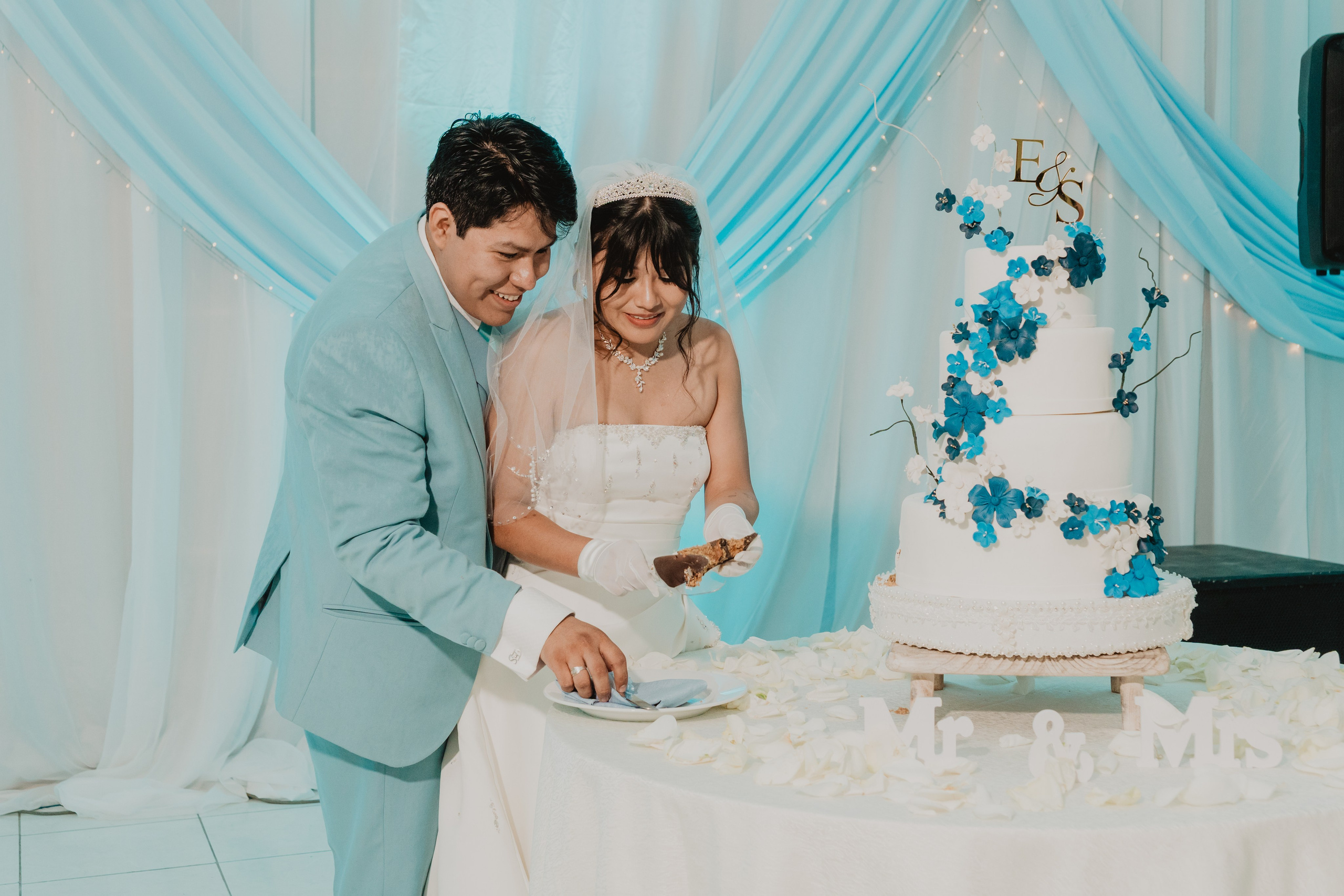 STEISY + EMMANUEL | BODA RELIGIOSA. Studio KVTA | Fotografía y Video de Bodas en Arequipa