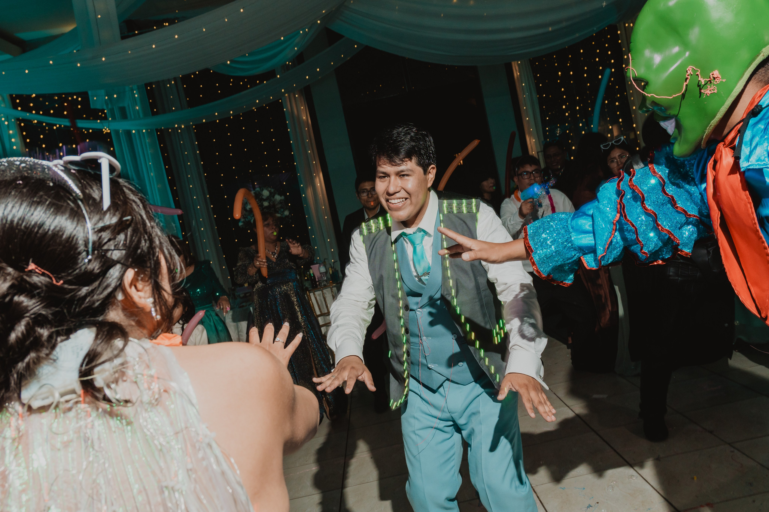STEISY + EMMANUEL | BODA RELIGIOSA. Studio KVTA | Fotografía y Video de Bodas en Arequipa