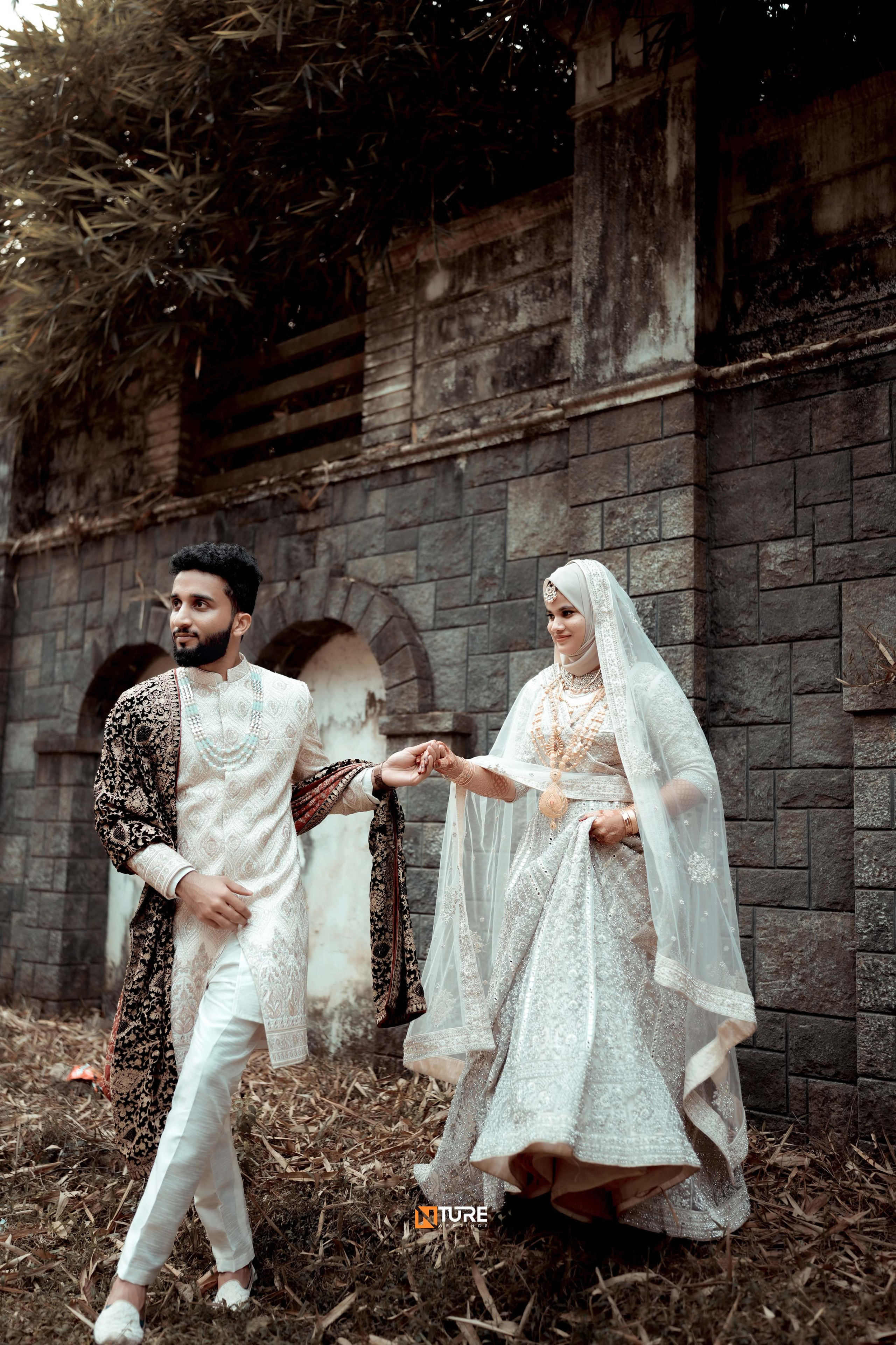 PHOTOS. NTURE WEDDING