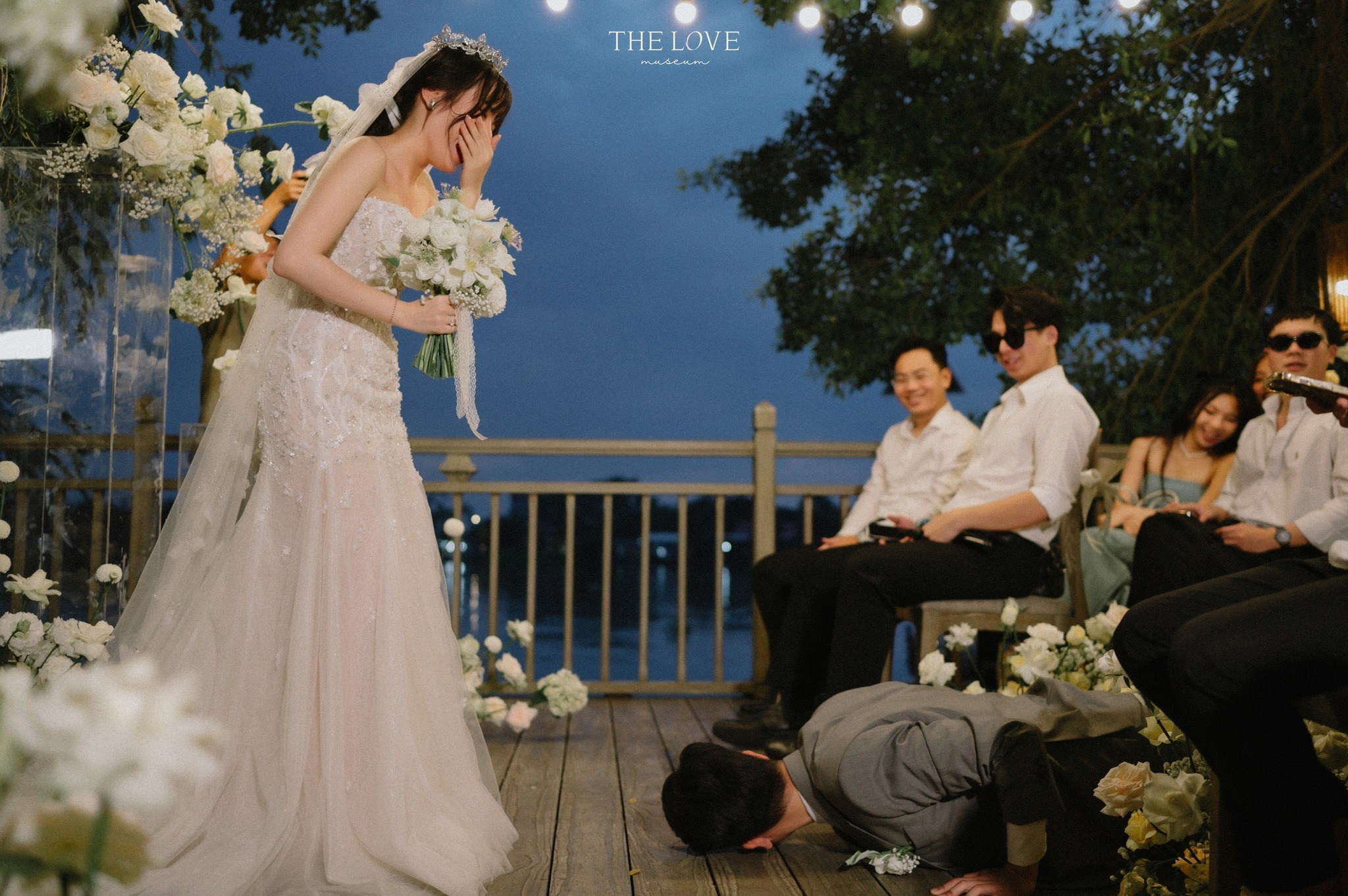 T & H. TheLoveMuseum