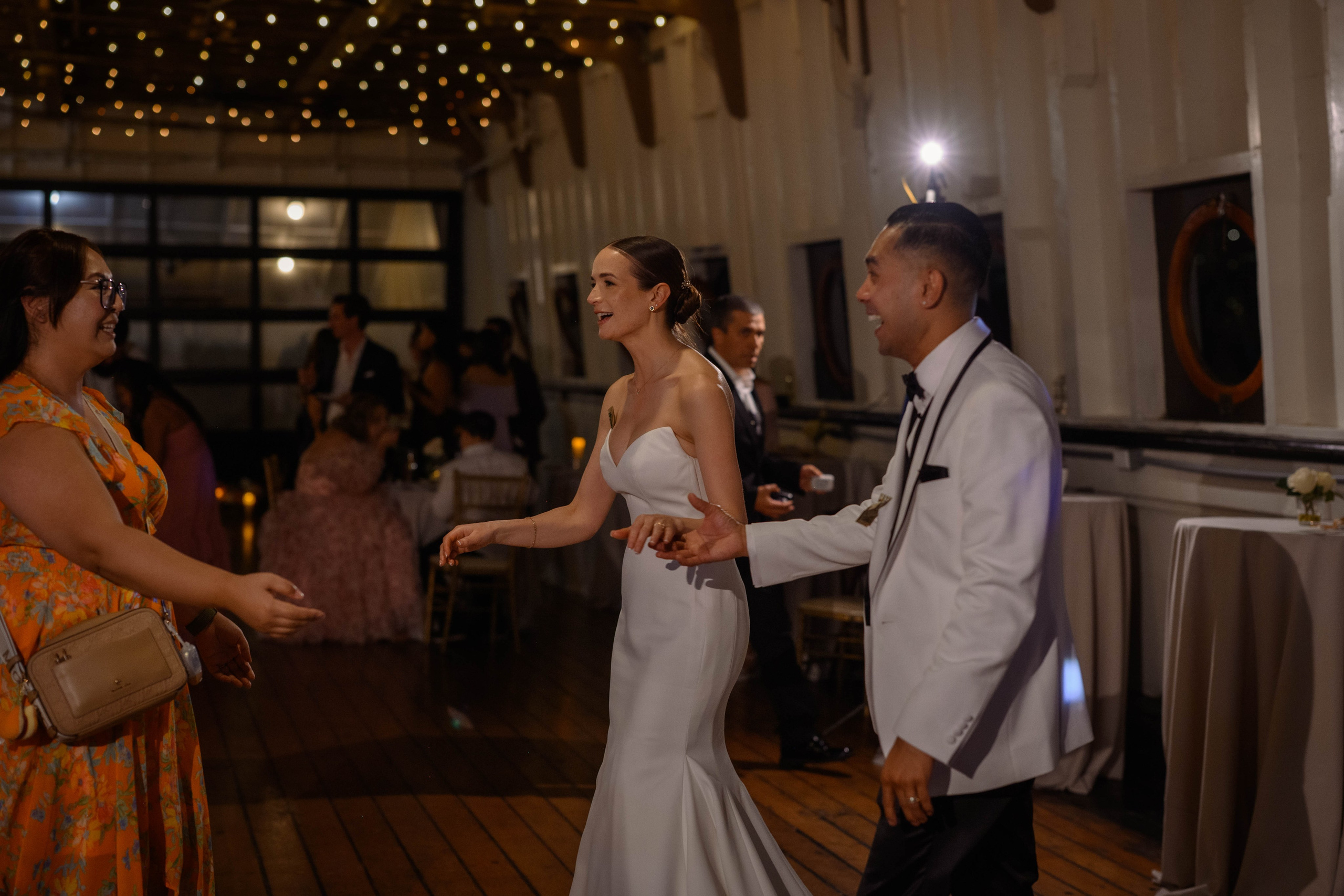 Kevin & Katie. Wedding & portrait photography in the Seattle Area. Helen Michelle photographer