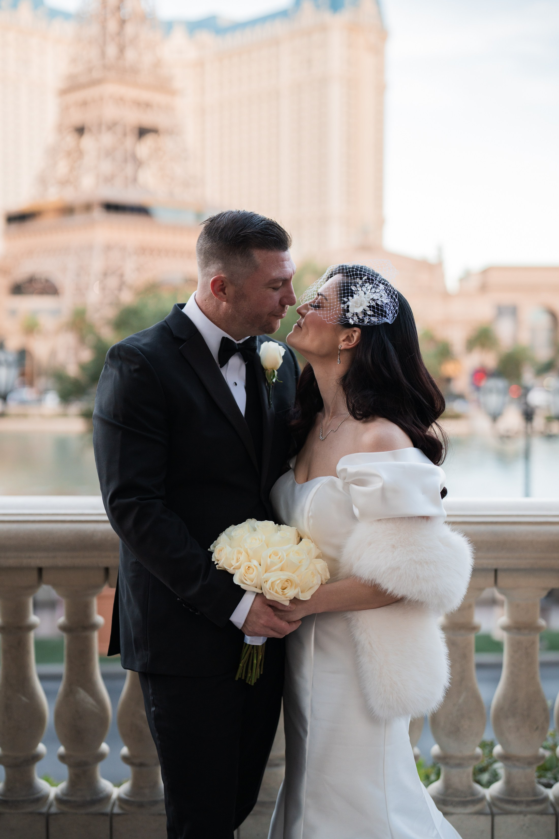 Meghan&Nick. Wedding & elopement photographer Viktoriya Kravtsov. Las Vegas