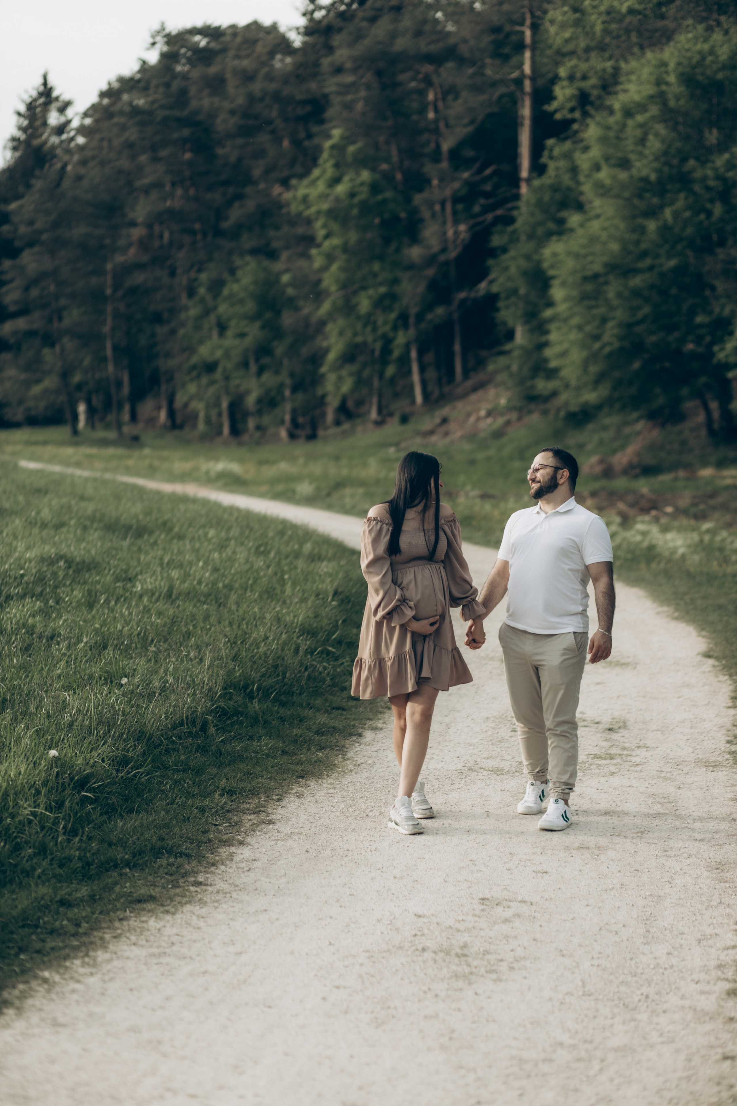 In der Natur. Fotografin Heidenheim / Newborn, Babybauch & Familie - Nadine Schmalz