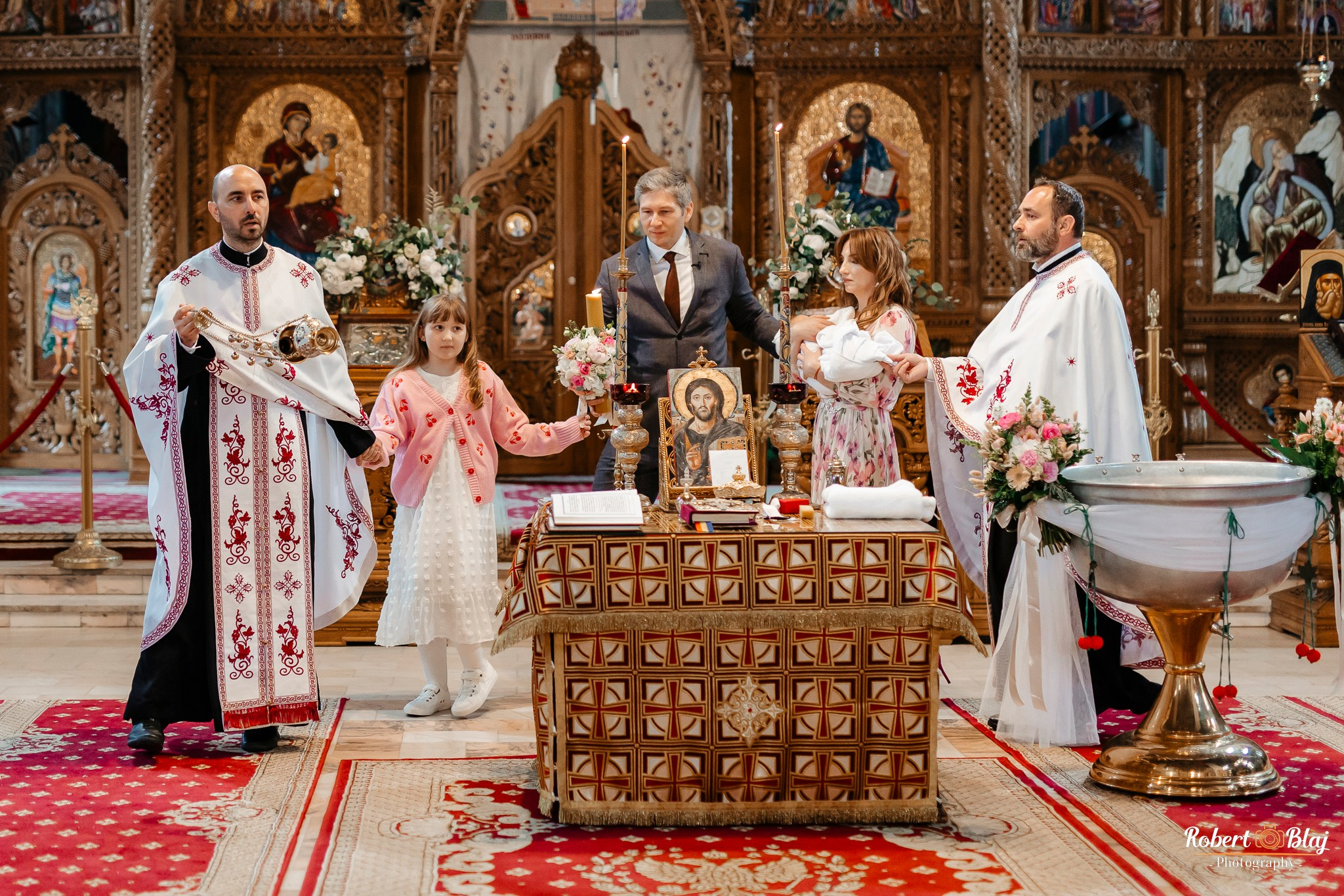 Flavia Paraschieva. Robert Blaj - Fotograf Nuntă Iași