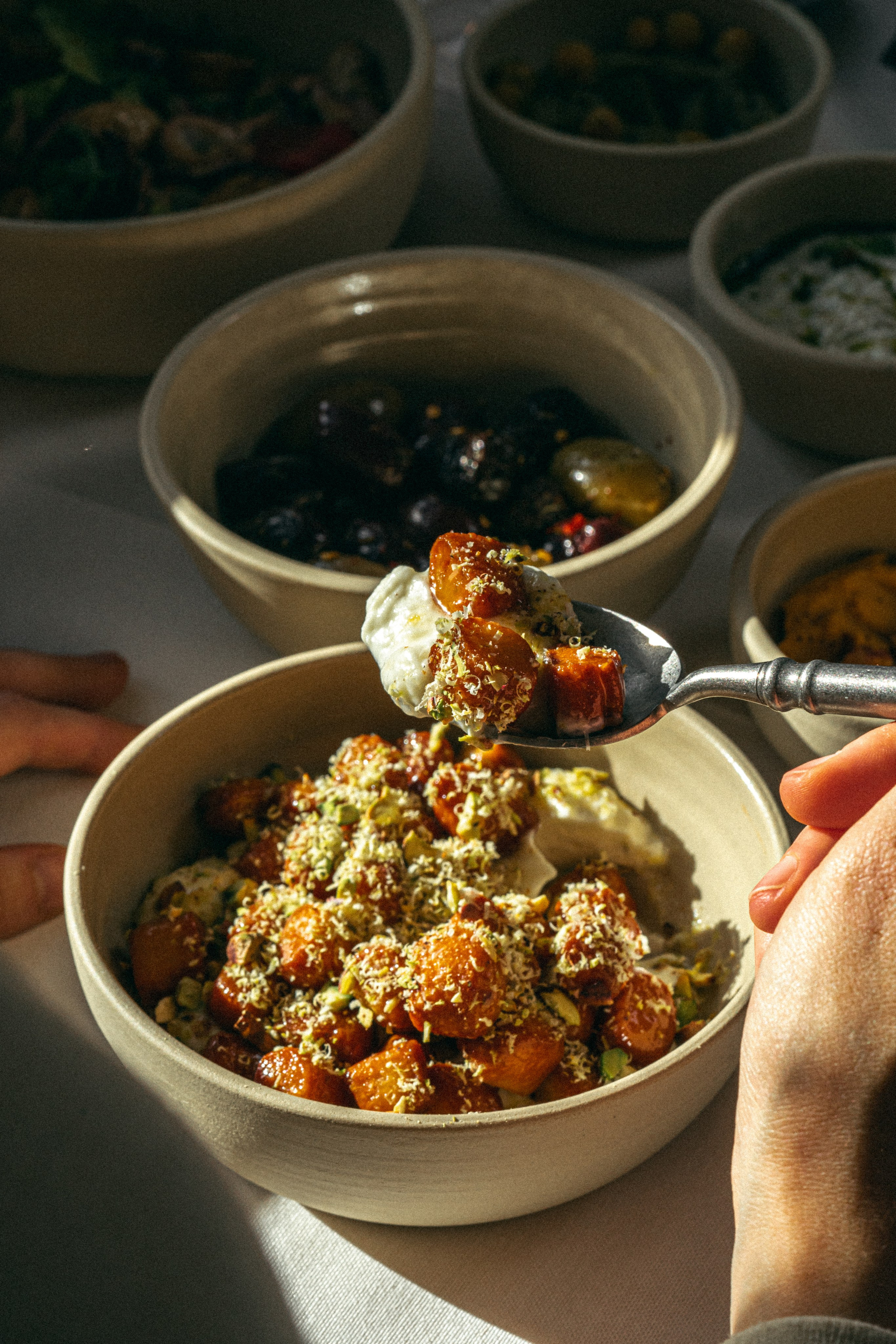 Контентная съёмка: греческая таверна «MITI». Arina Leonova — Food photographer Tbilisi