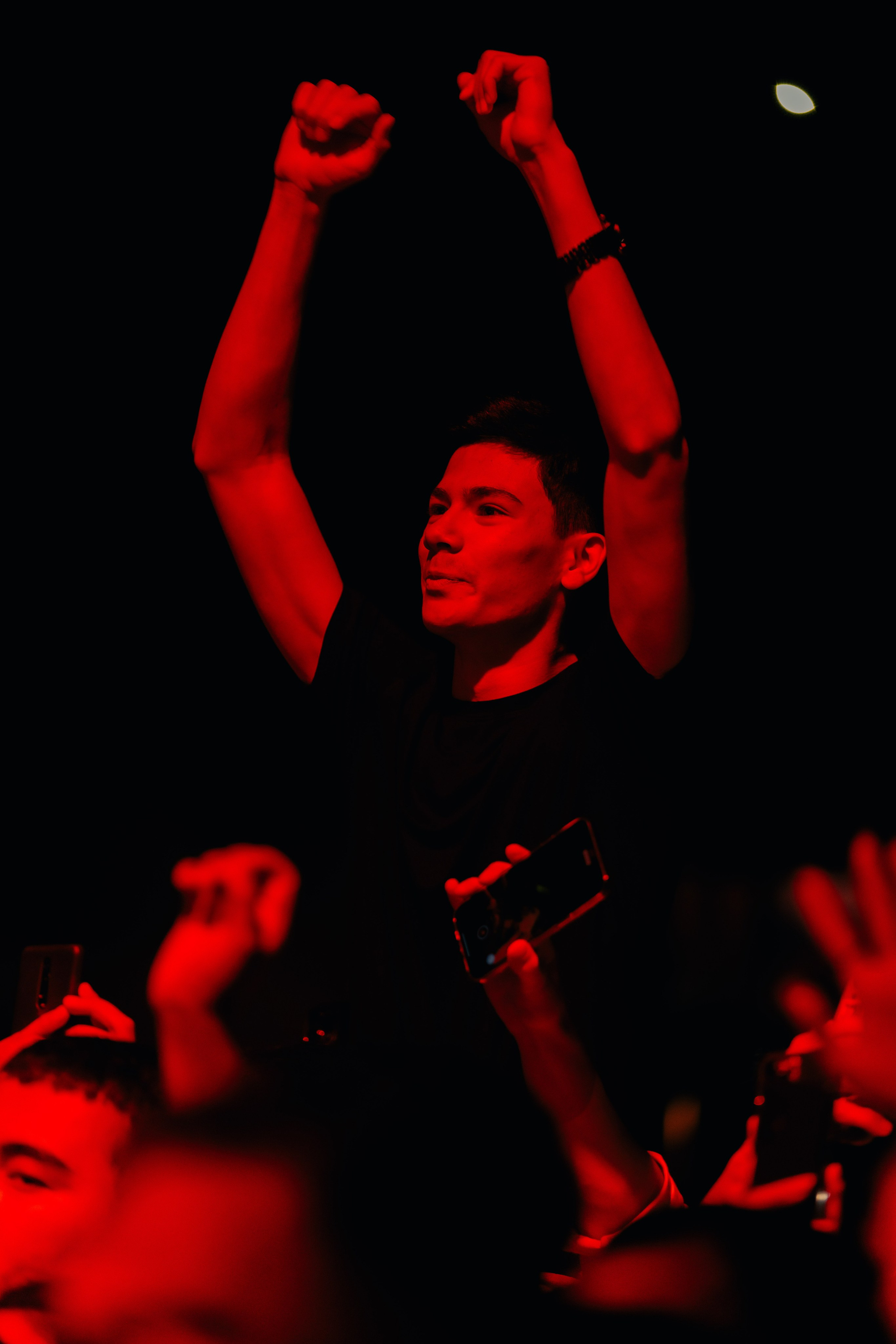 Репортажная съемка выступления артиста МОТ. Фотограф в Узбекистане и Самарканде Джасур Марупов