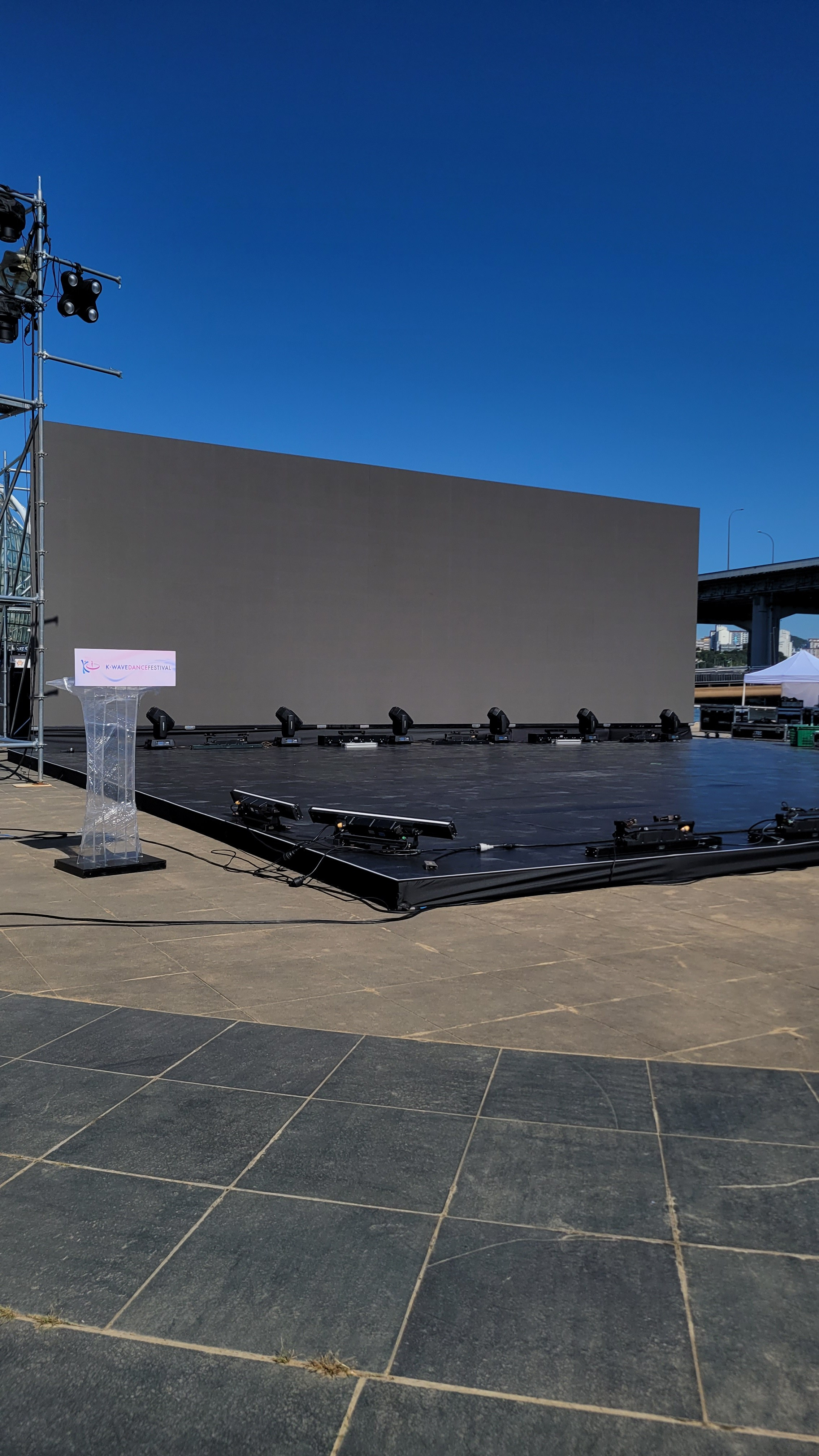 K-WAVE DANCE FESTIVAL, SEOUL, 2024 — “VG& 7” dance duet — stage performance. Photographer in Seoul Dobrokvashina Natalya