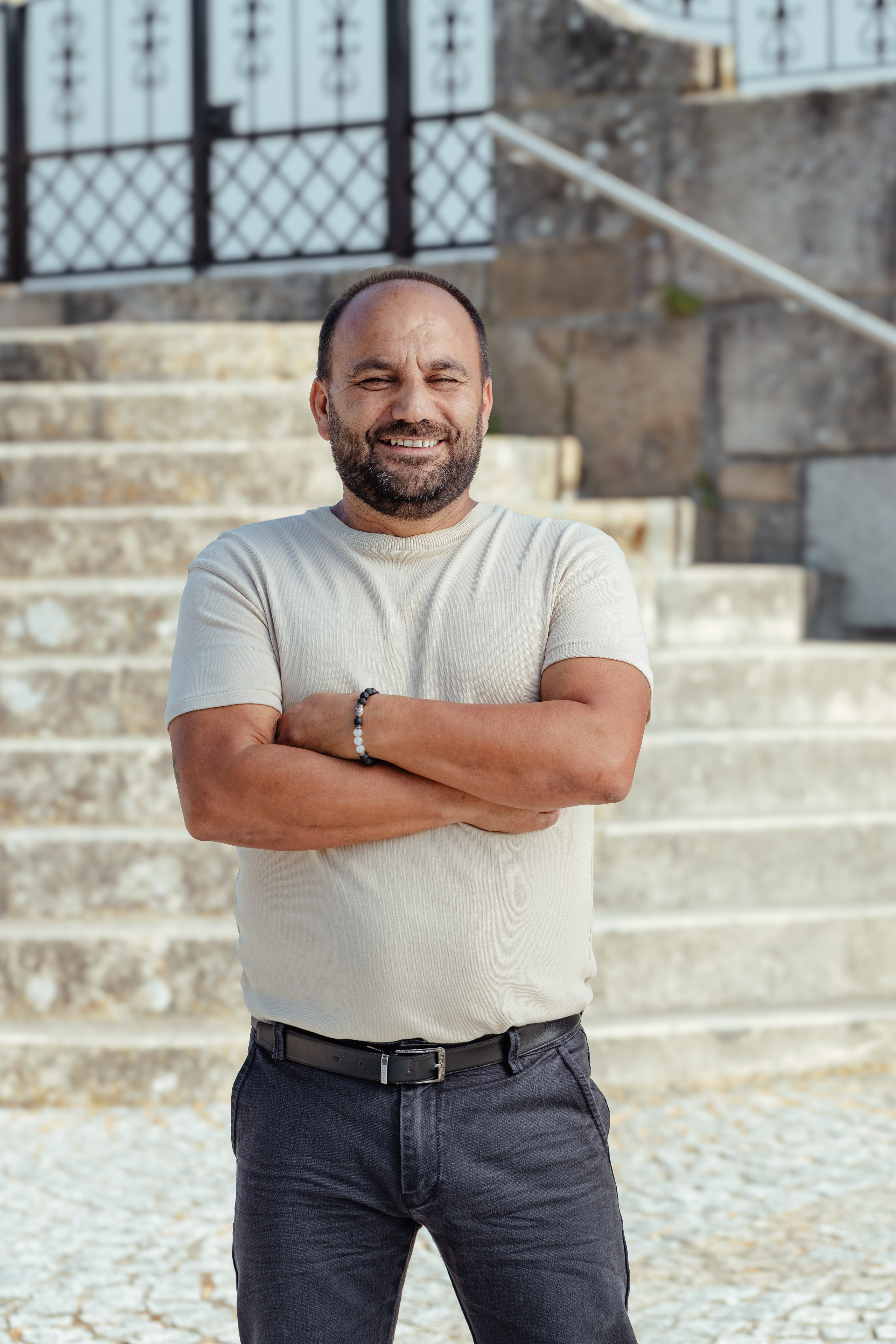 As Pessoas Primeiro — APP. ESTUDIO DOZE