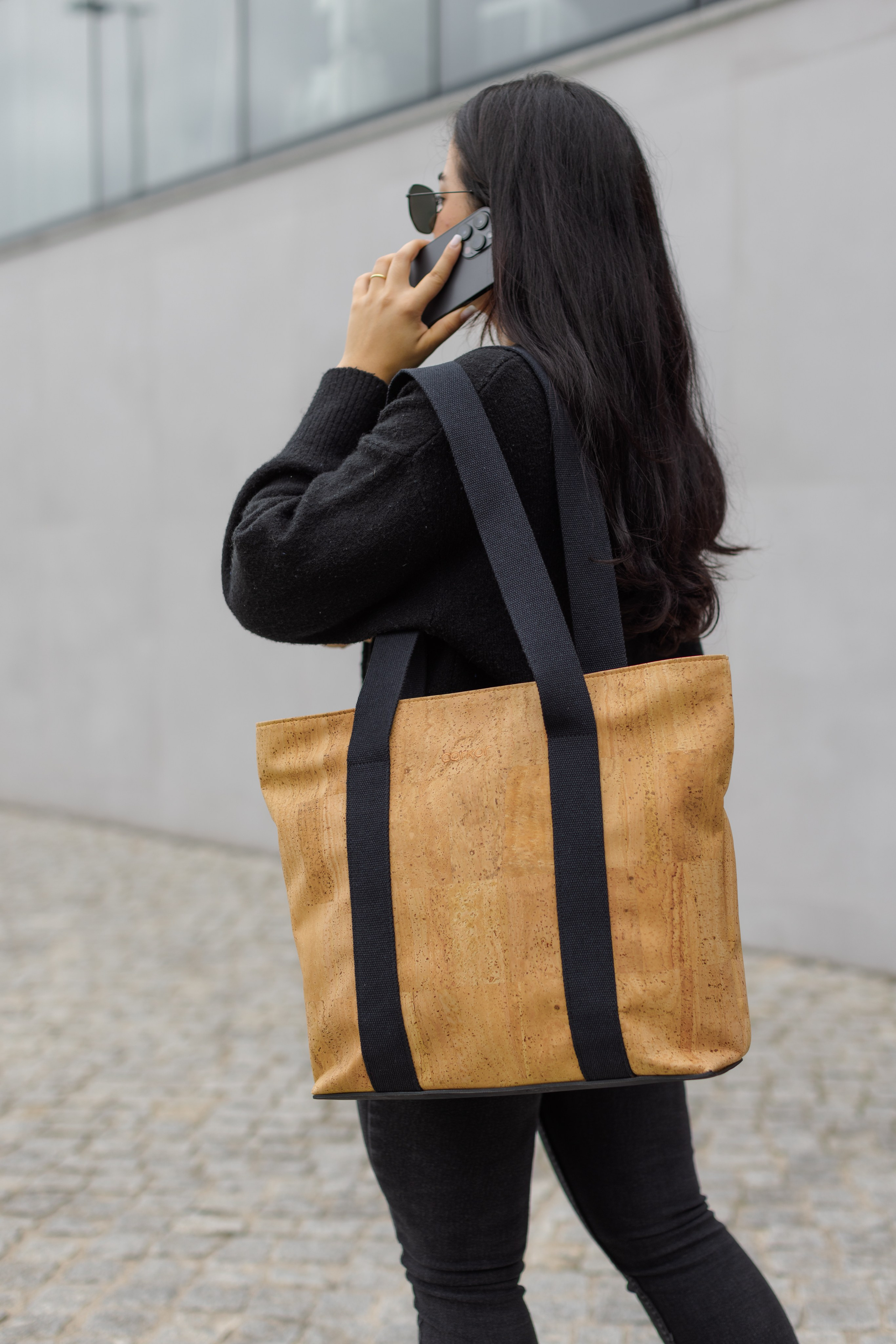 CORKOR. ESTUDIO DOZE