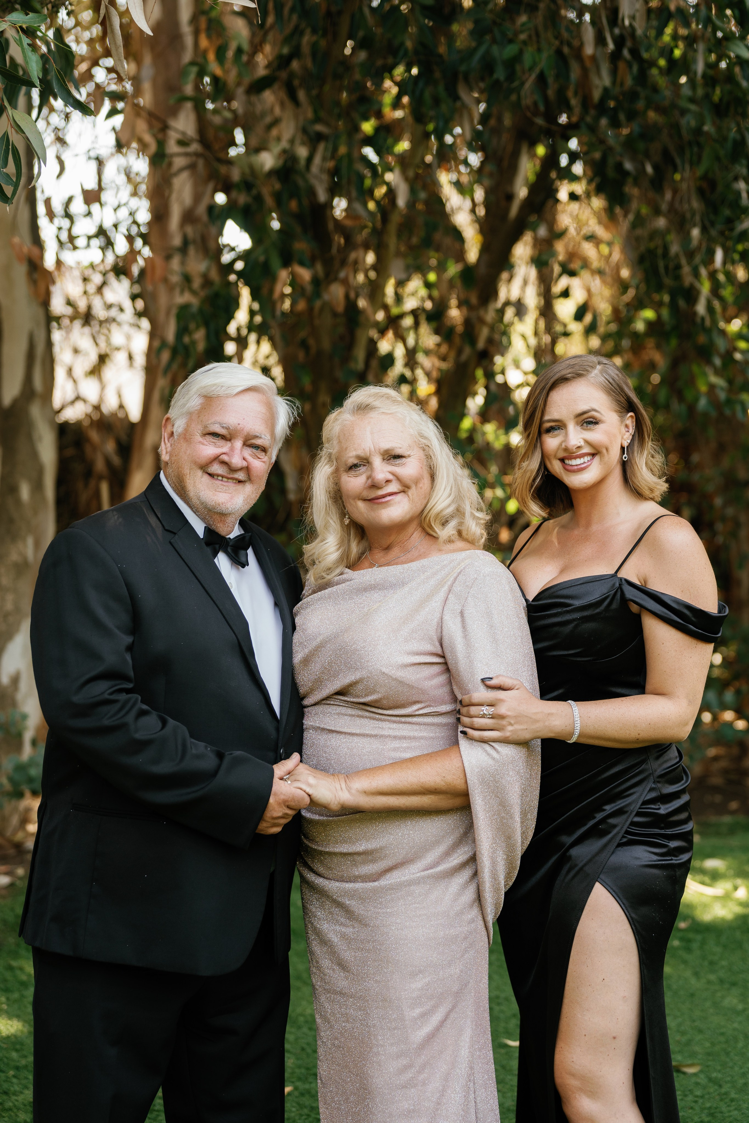 LGBT wedding photographer in California. Wedding Photography & Videography Team in California, Los Angeles, San Francisco, San Diego and Travel