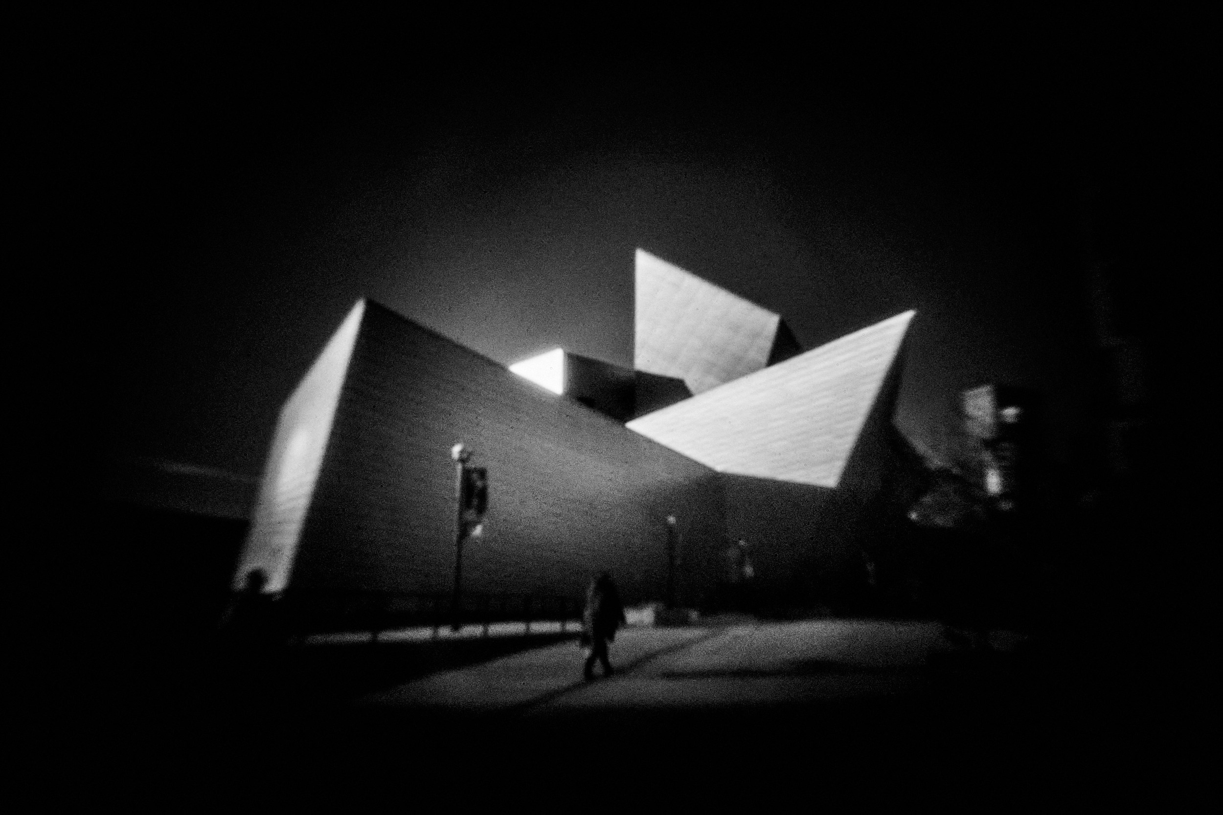 Entrance to the void-1. GLISH ART — Timofey Glinin & Anastasia Shubina