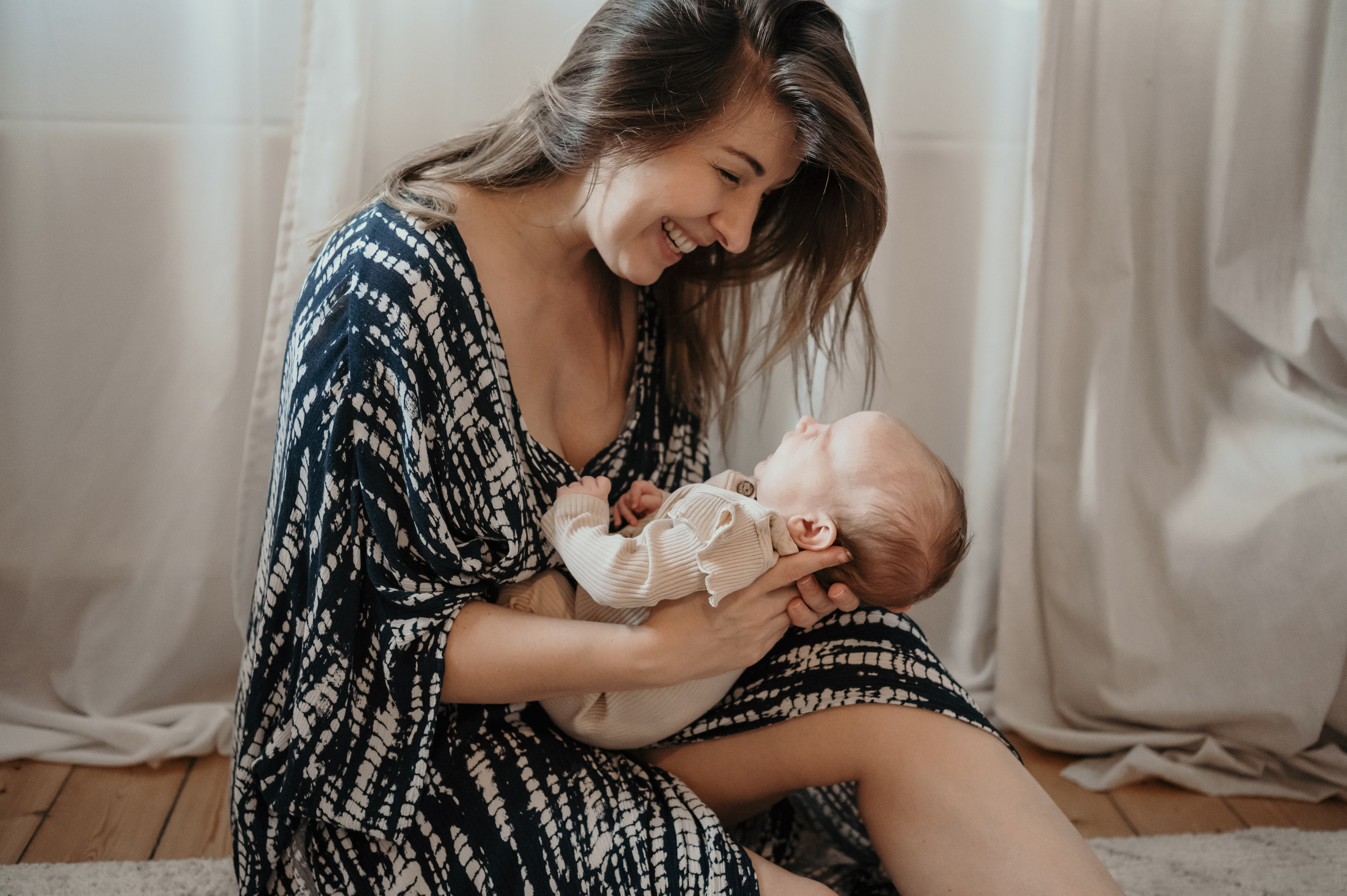 Isabelle. Maternity Newborn and Family photographer Hamburg Claire Hambley