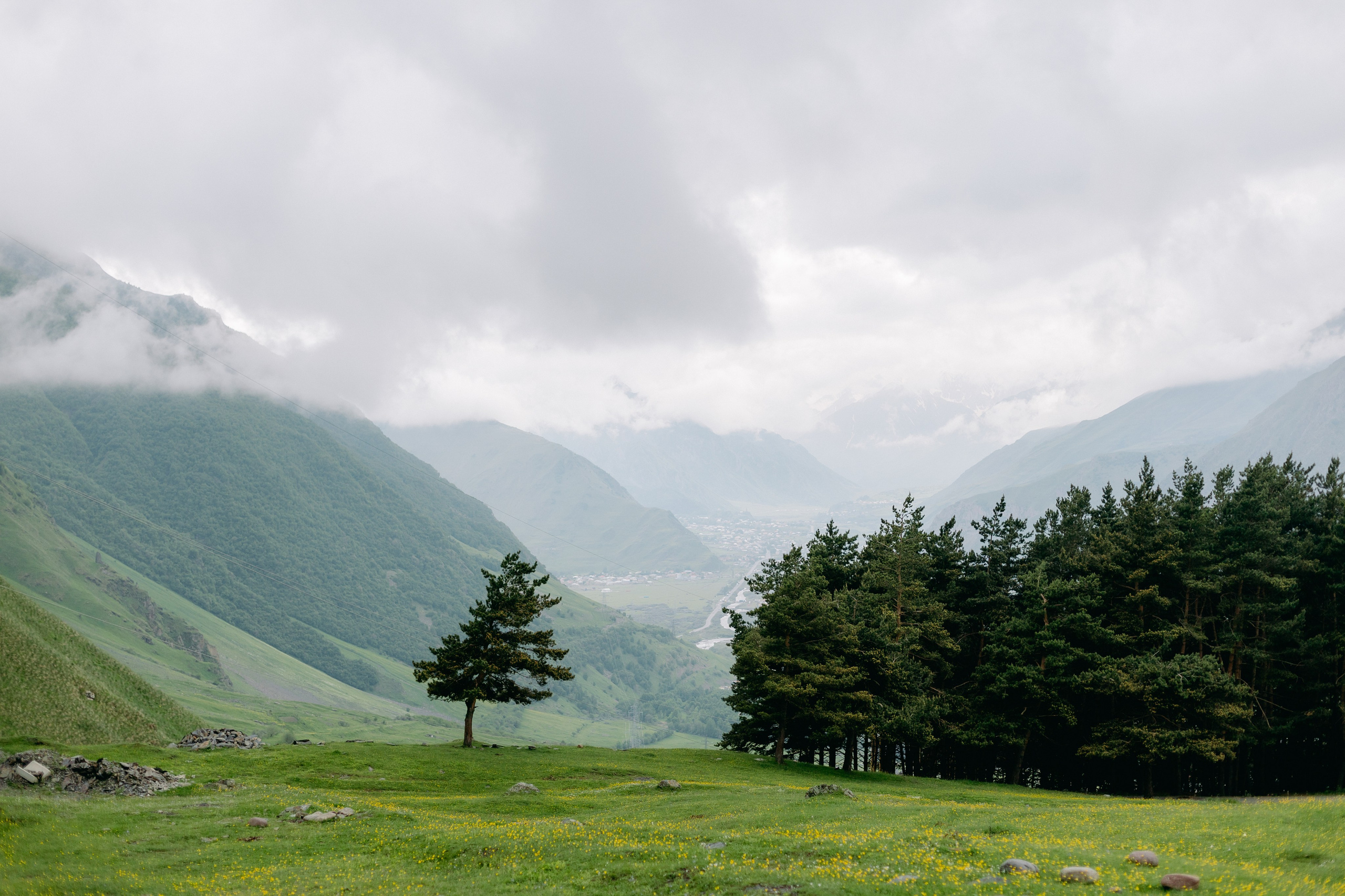 Kazbegi (3,5 hours from Tbilisi)/Казбеги (3,5 часа от Тбилиси). Photographer Anna Nazarenko