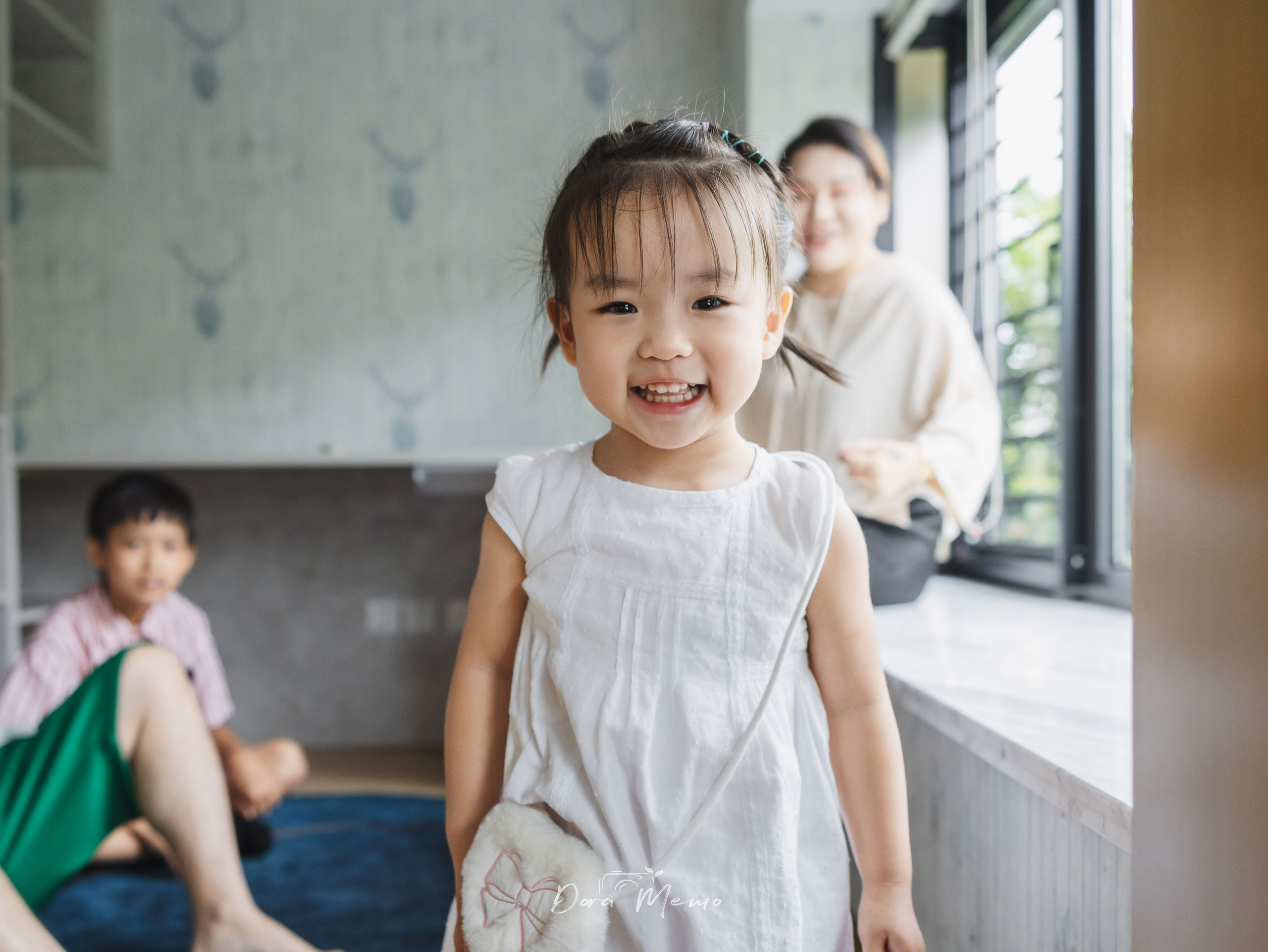 Shanghai Family Photographer — A Documentary Family Session Before Moving Abroad