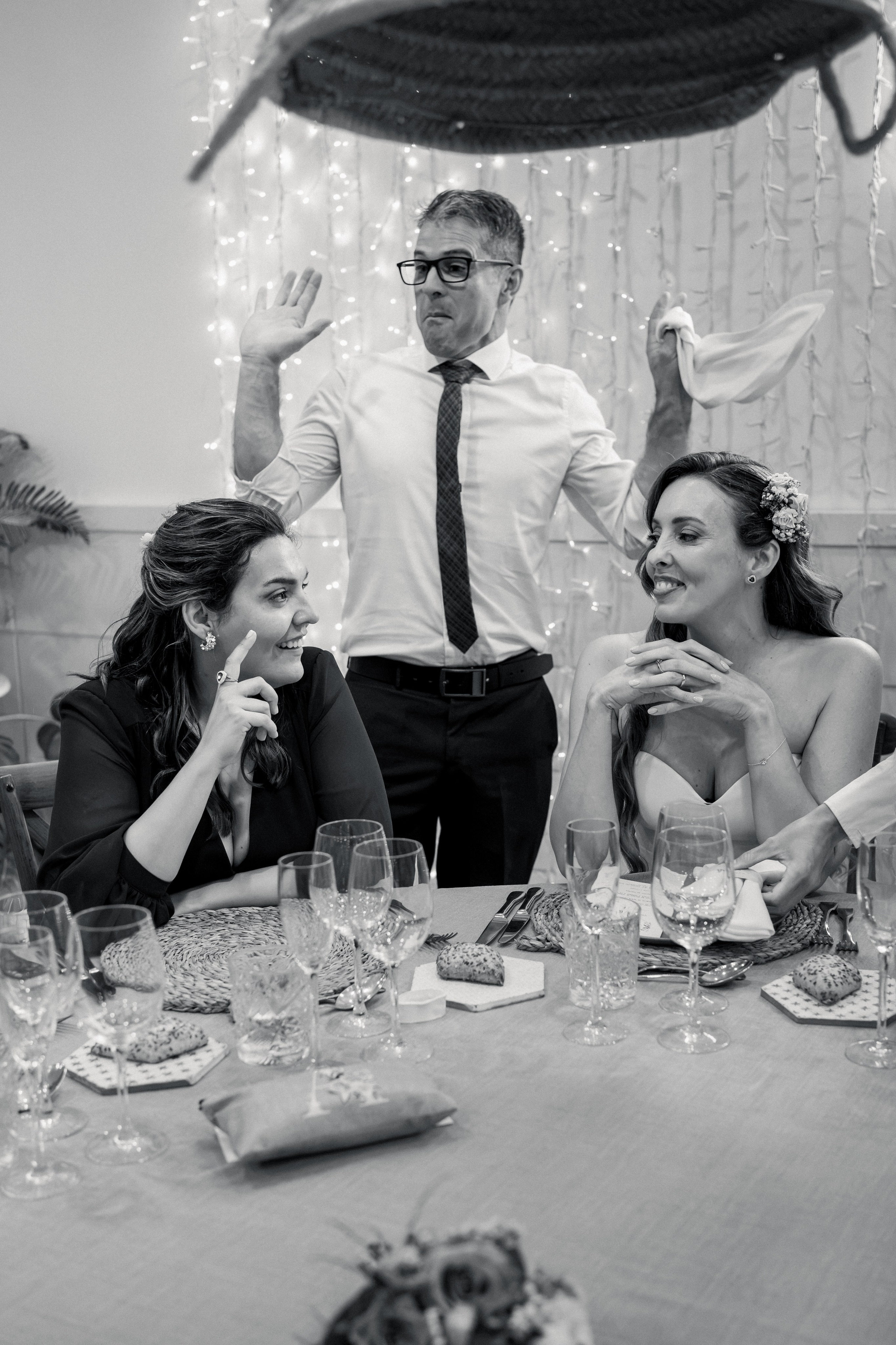 César & Virginia — Wedding Day. Fotografía profesional en Calafell - Elena Medvedeva