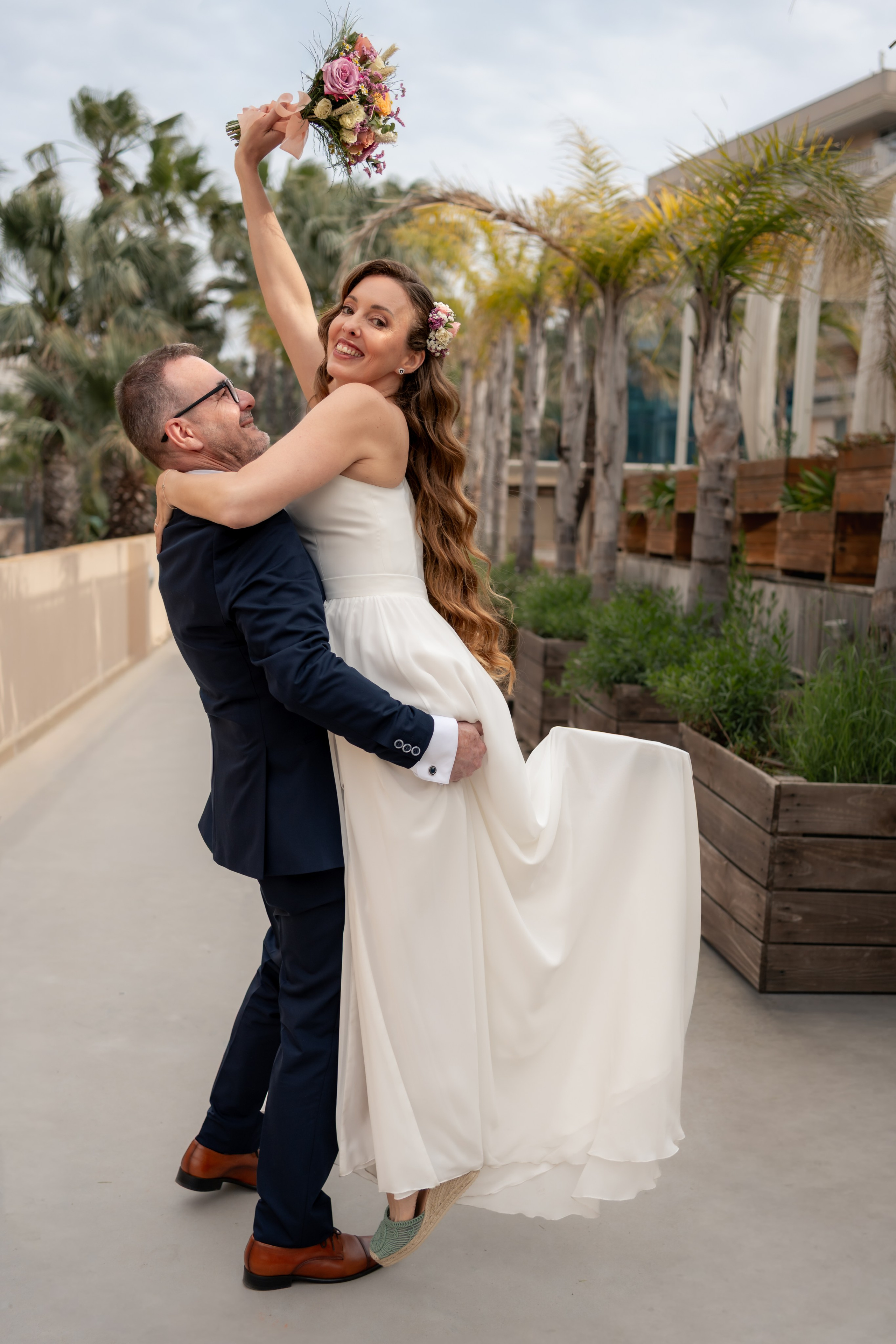 César & Virginia — Wedding Day. Fotografía profesional en Calafell - Elena Medvedeva