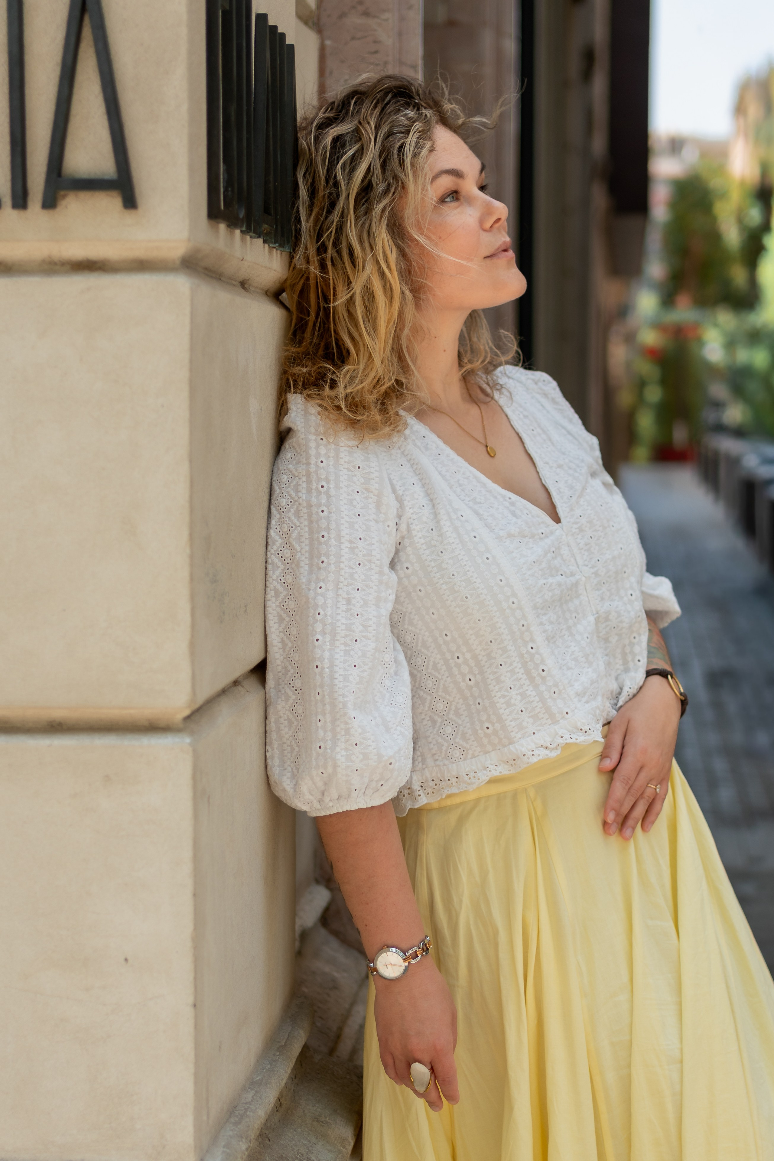 Luz urbana. Fotografía profesional en Calafell - Elena Medvedeva