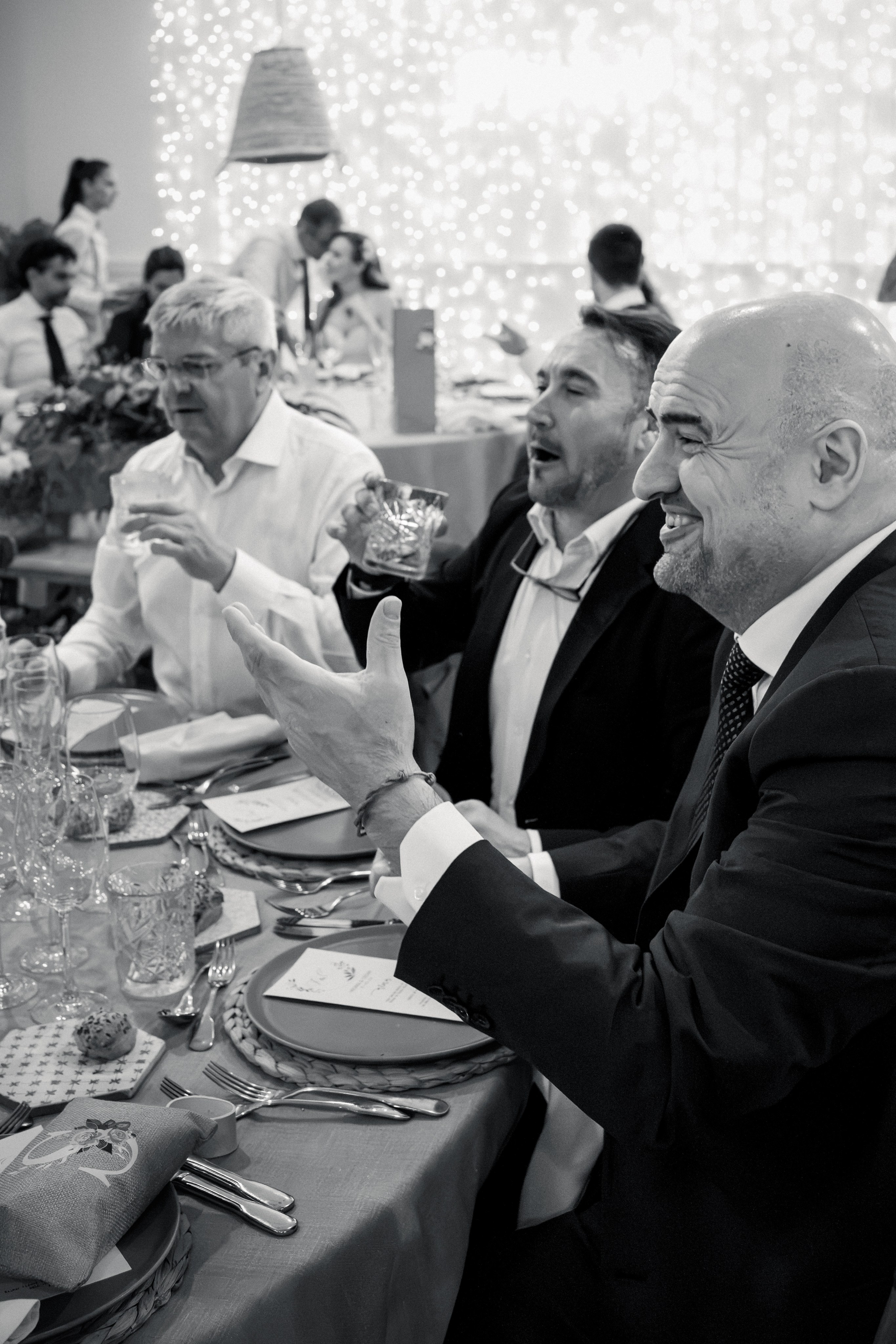 César & Virginia — Wedding Day. Fotografía profesional en Calafell - Elena Medvedeva