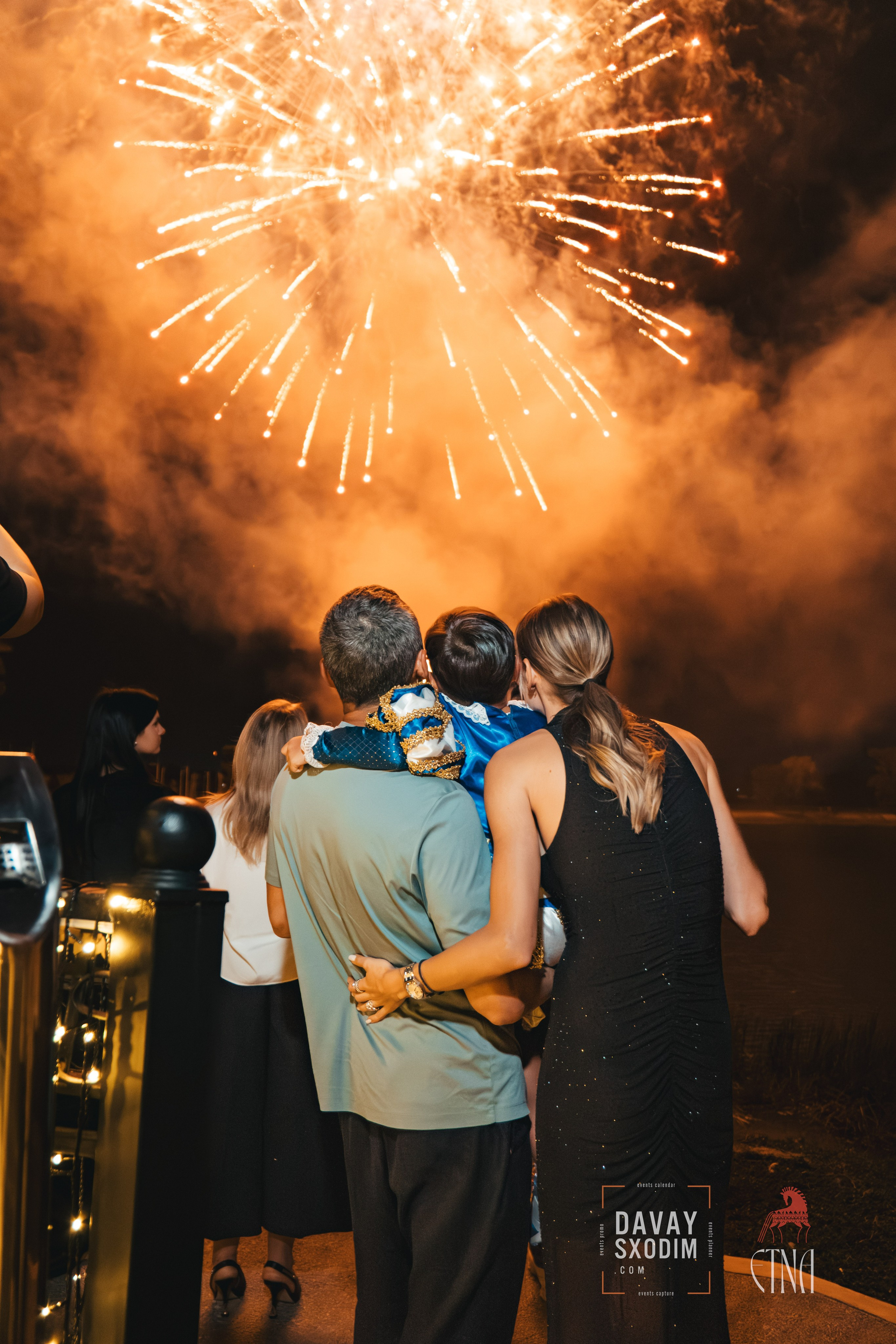 Новогодняя вечеринка | Фоторепортаж | Афиша | DAVAYSXODIM.com PHUKET. АФИША|ФОТОРЕПОРТАЖИ|ИВЕНТЫ|ПХУКЕТ