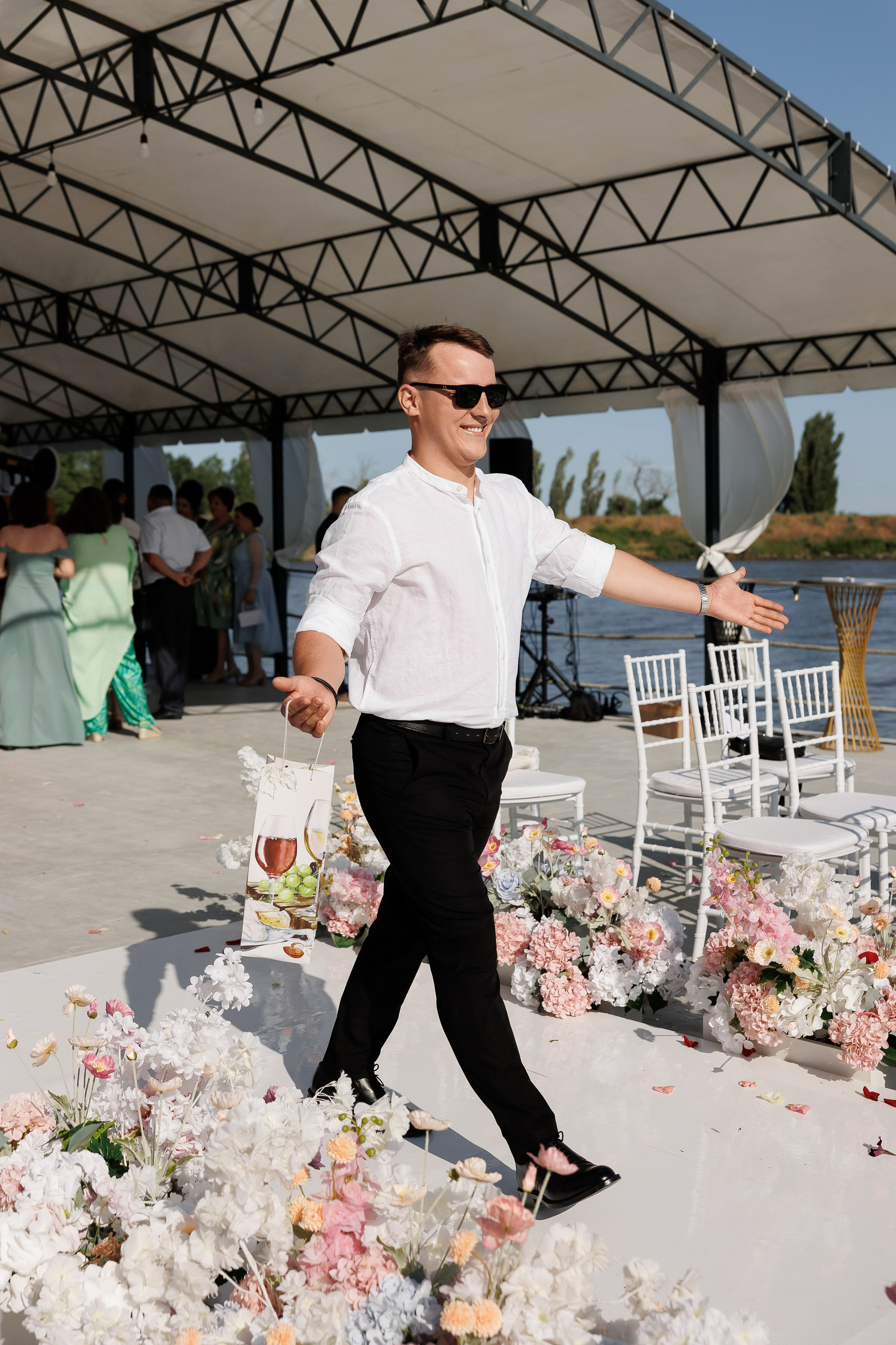 Florin & Corina — Complexul Turistic Costesti — Wedding Day. Servicii Foto și Video 067188353