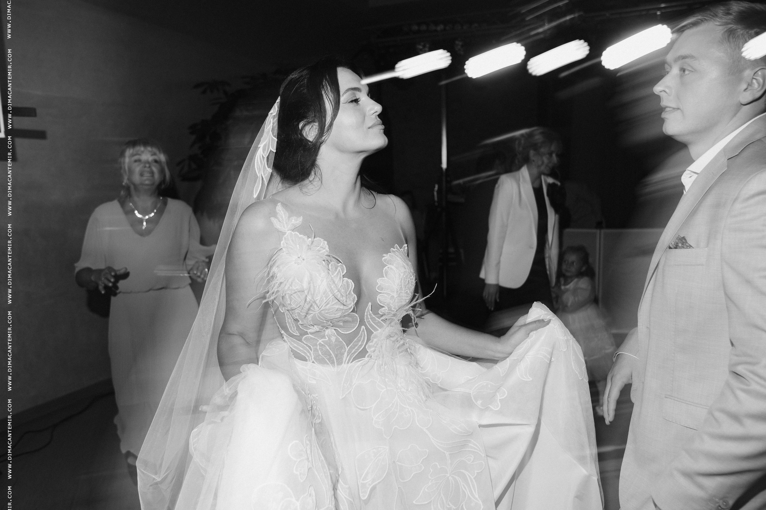 VLAD + YANA. Fotograf de nuntă în Chisinau, Moldova. Poze și Video Comerciale