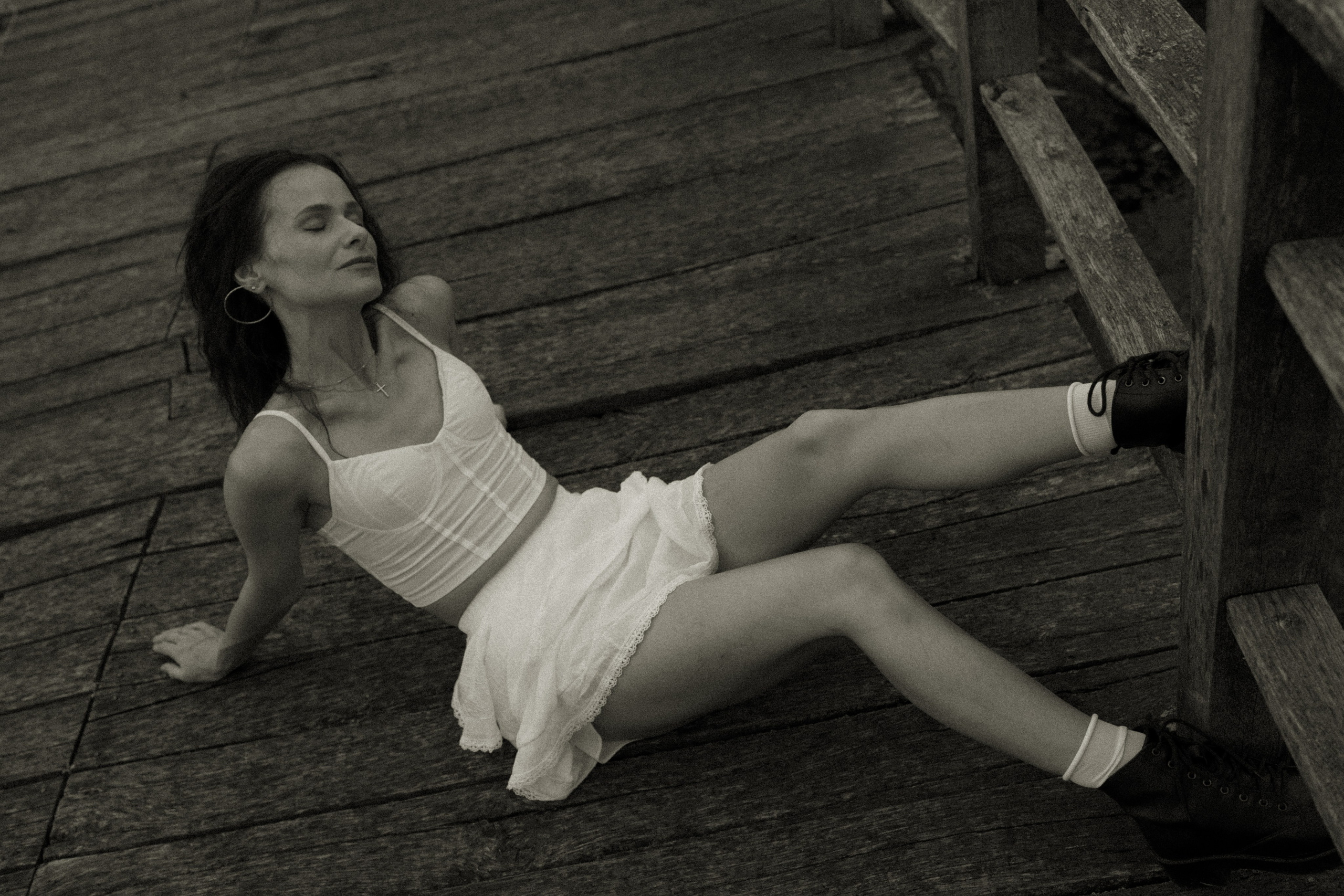 Balade en moto. Histoires d’amour, séances photos de famille et de mariage en France