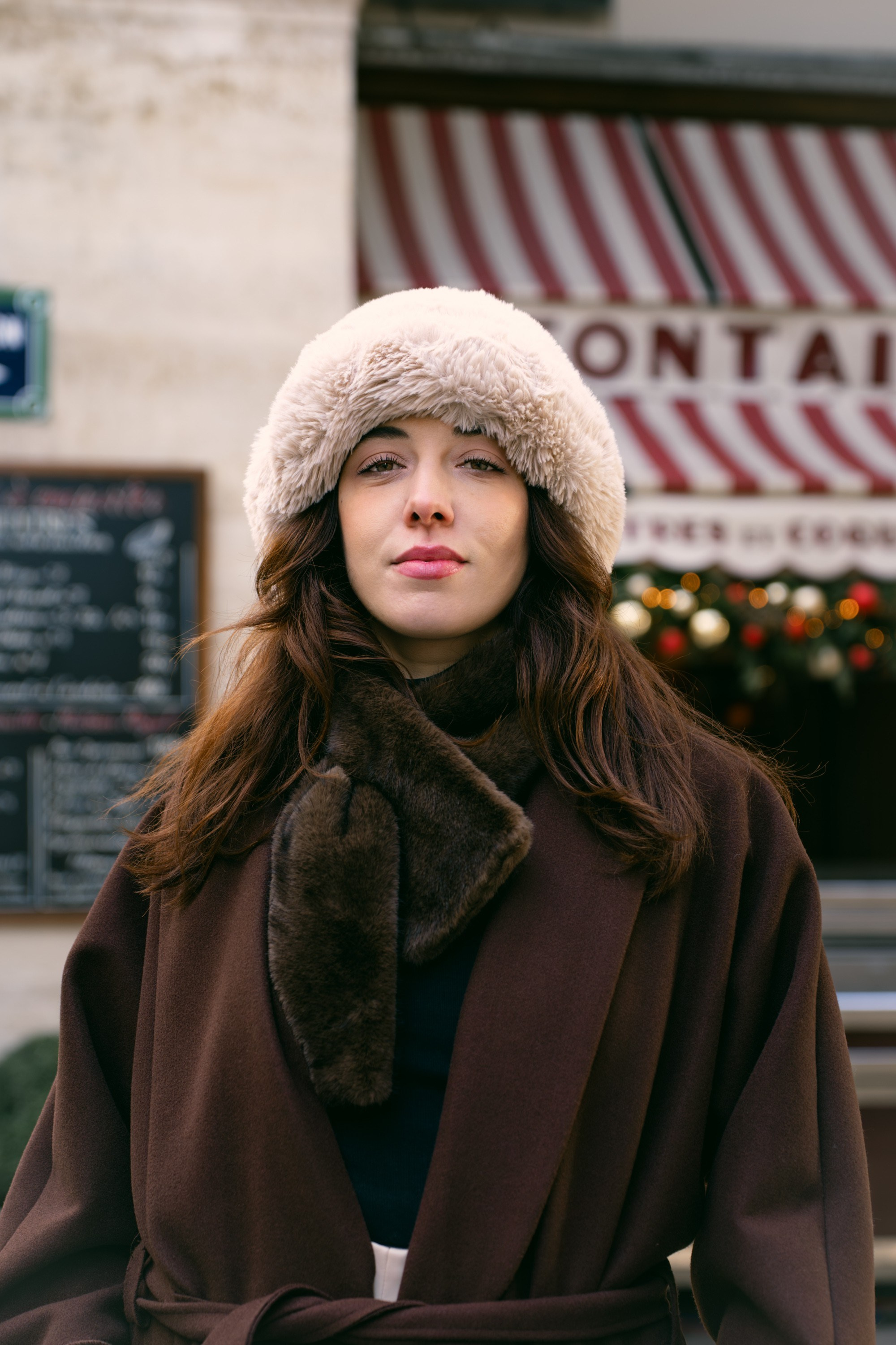 Solo Portrait session: Eiffel Tower. Paris Photographer & Videographer