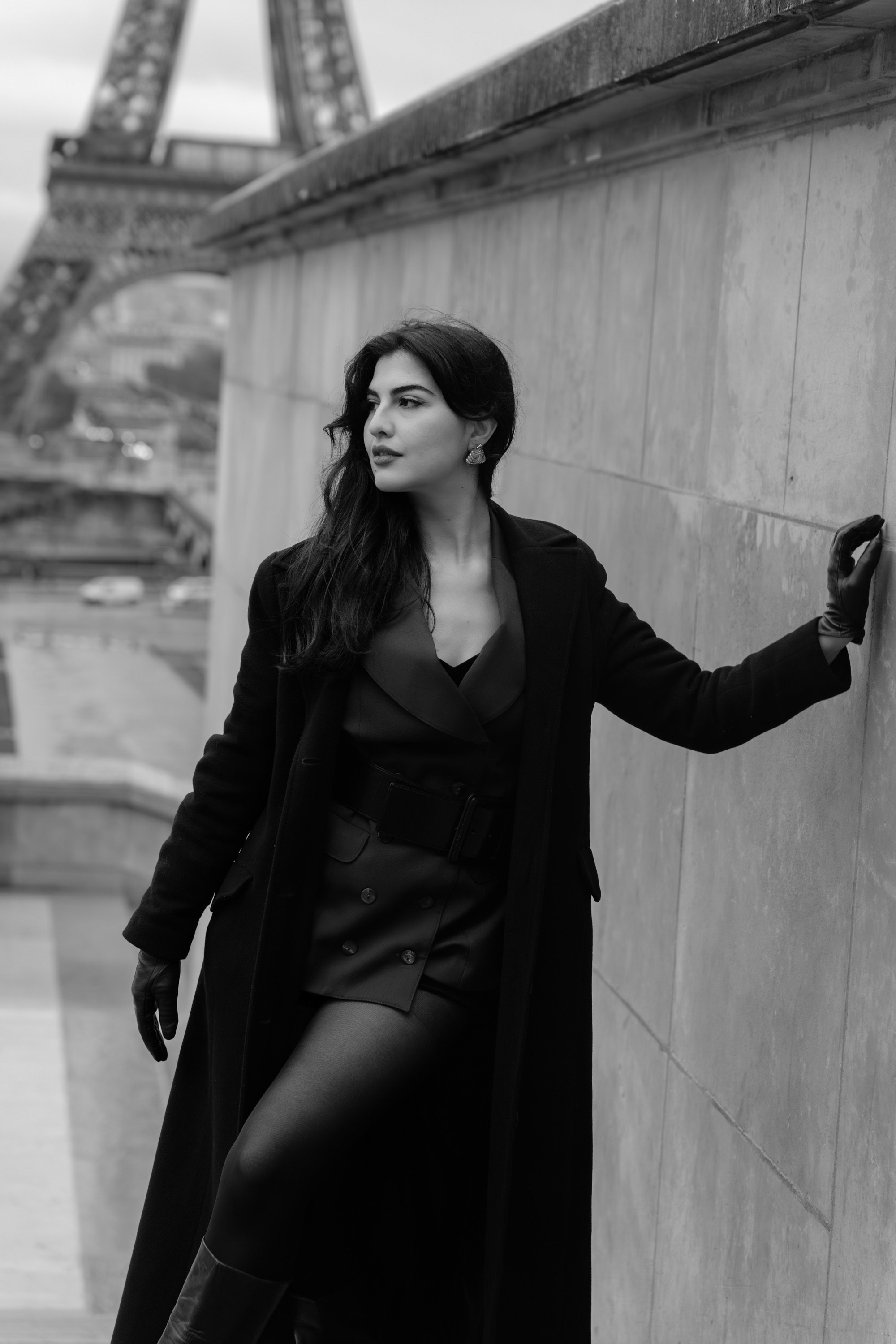 Solo Portrait Session: Trocadero. Paris Photographer & Videographer