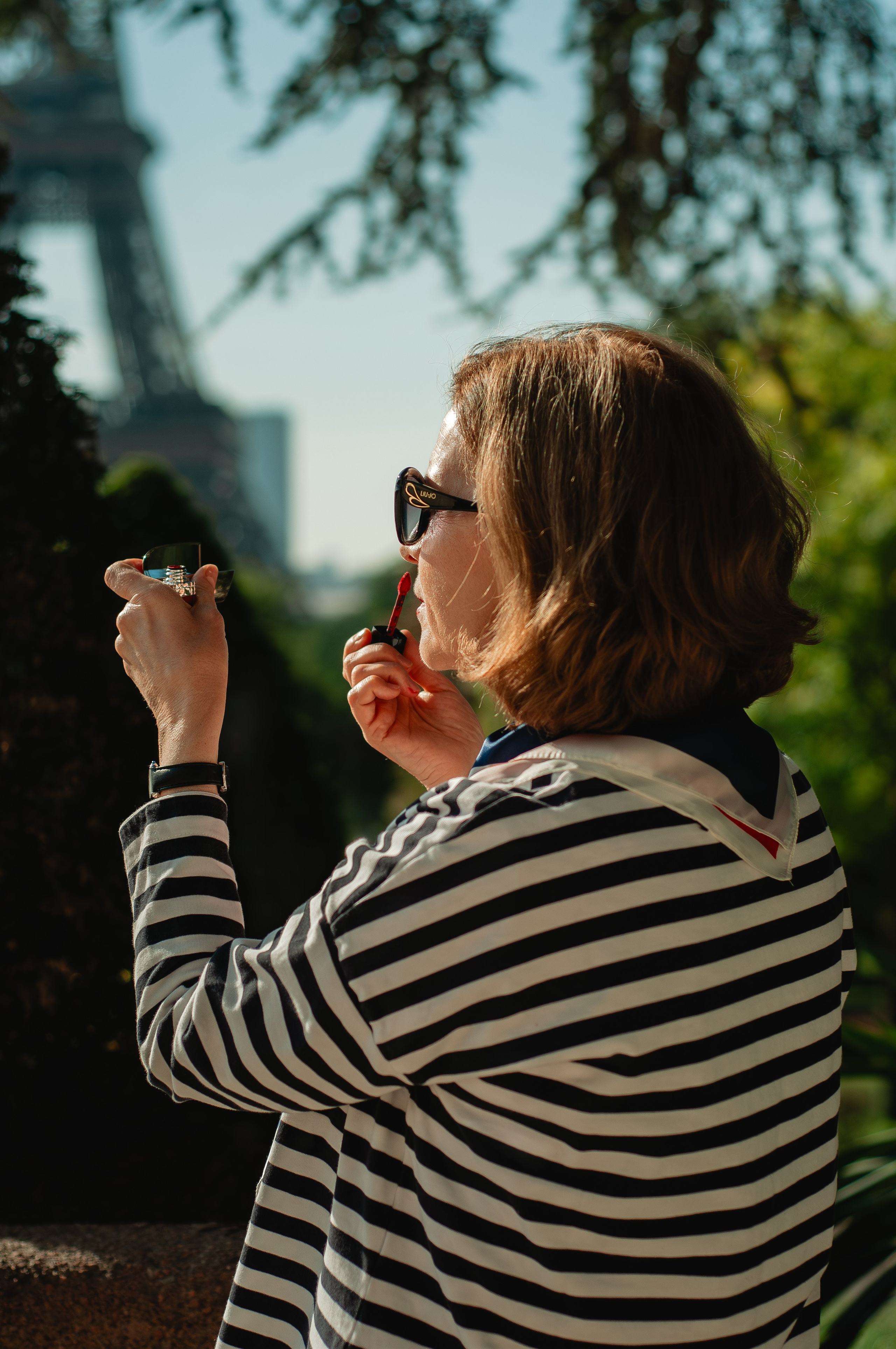 Фотосессия подруг на мосту Бир-Акейм. Фотограф в Париже Полина Осипова