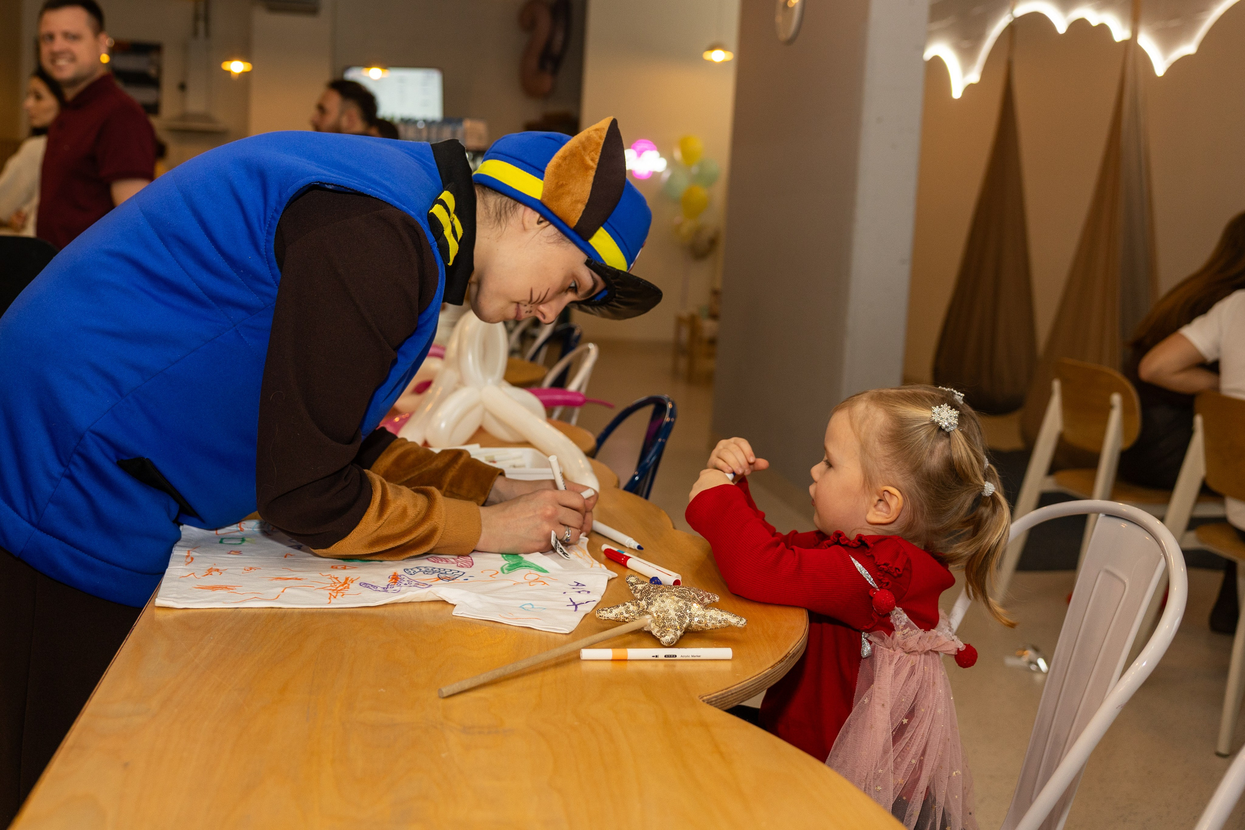 День рождения Артёма 24 января 2026 года. Семейный и детский фотограф в Варшаве Мила Бобровская