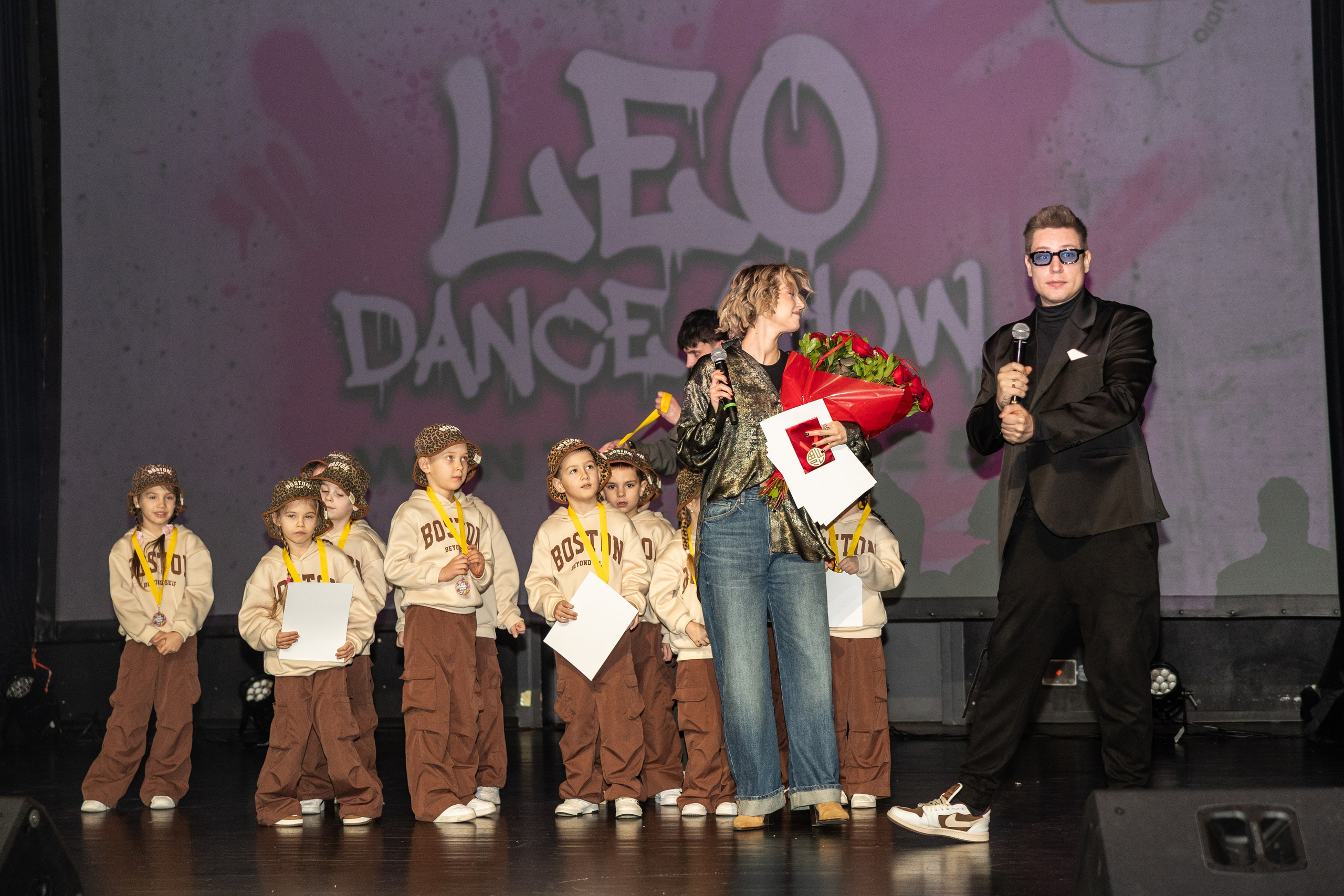 LEO DANCE SHOW WINTER 2025. Семейный и детский фотограф в Варшаве Мила Бобровская