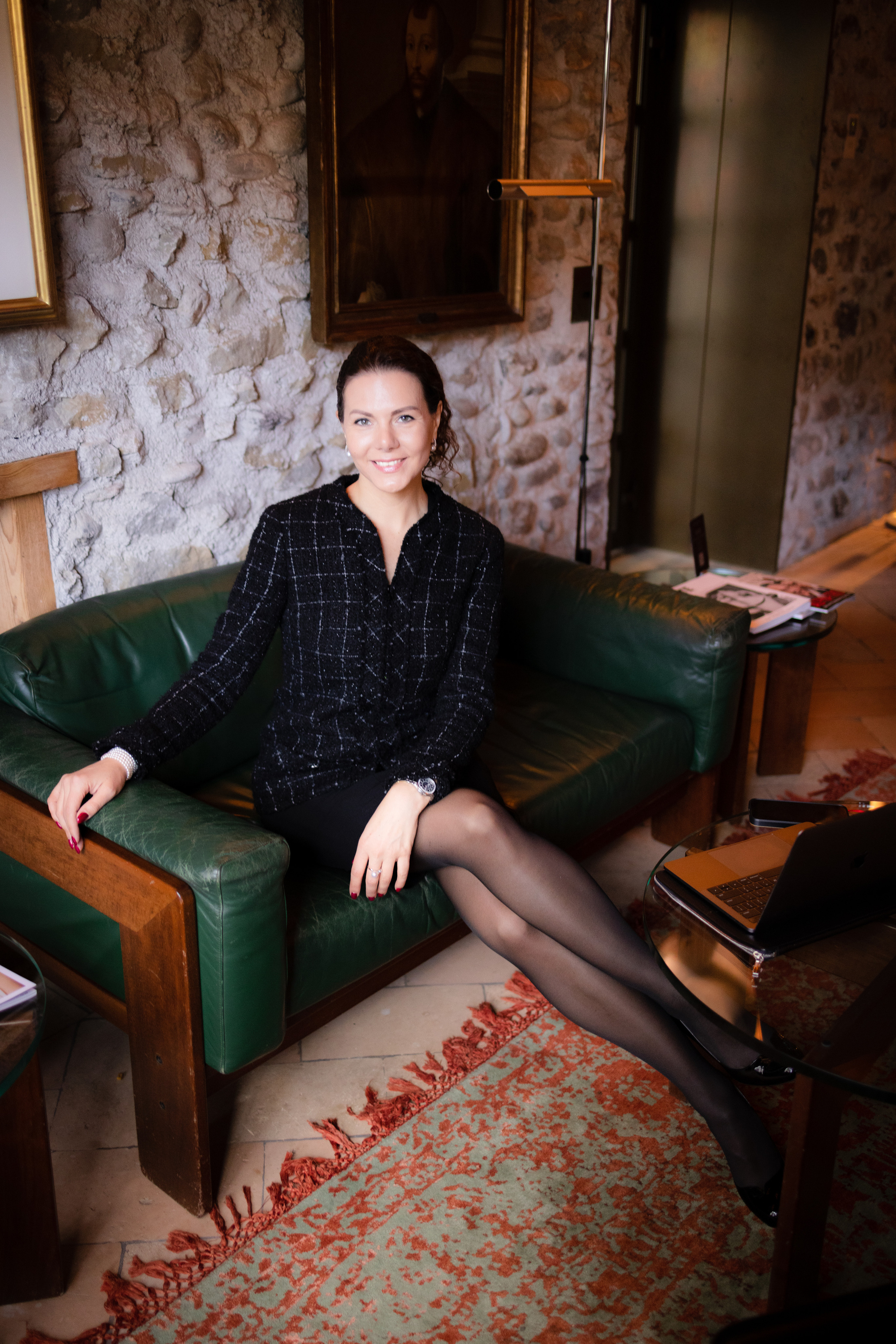 Oksana business portrait. Family photographer Zurich & Switzerland Daria Moore