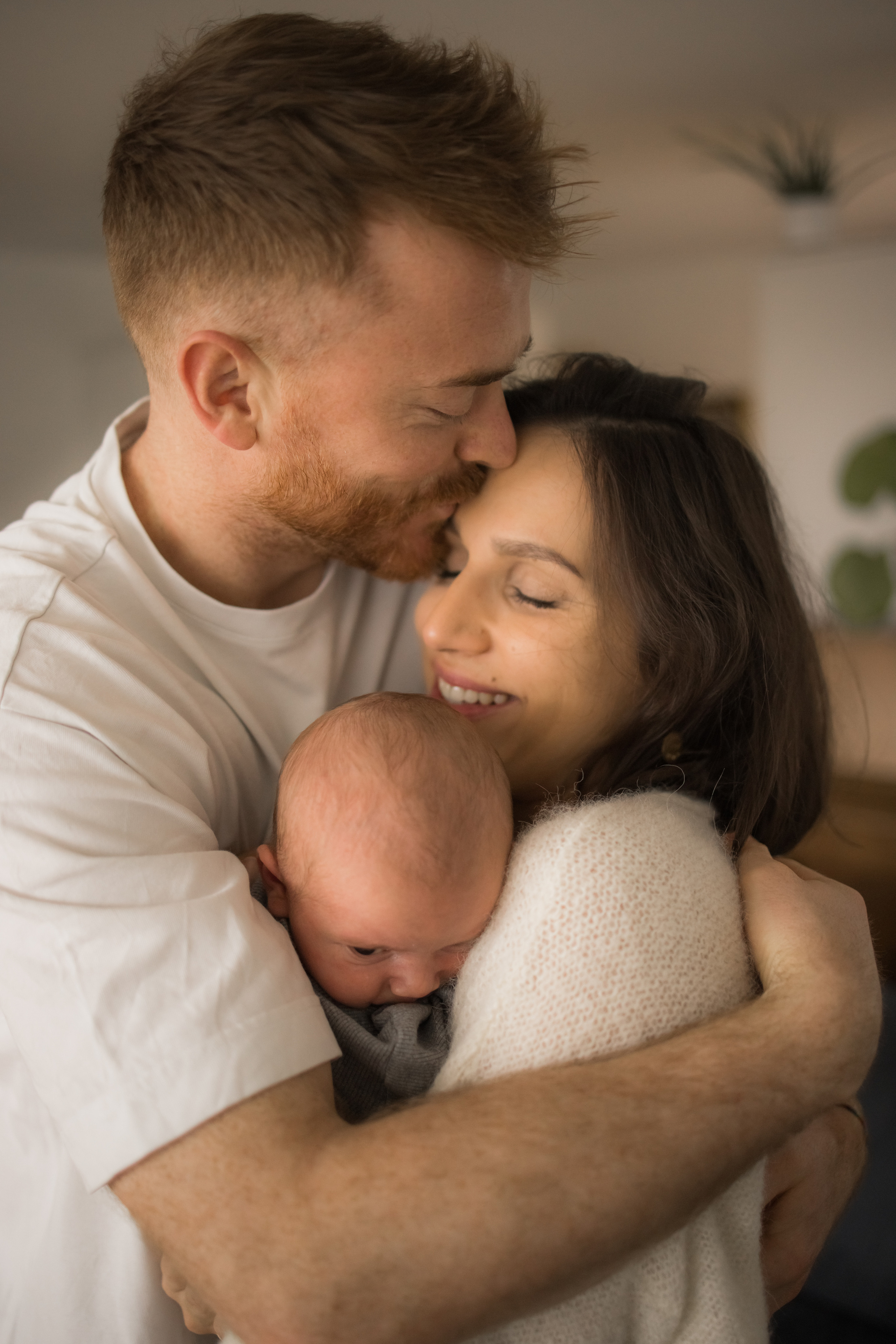 Sheryl & Tobias. Family photographer Zurich & Switzerland Daria Moore