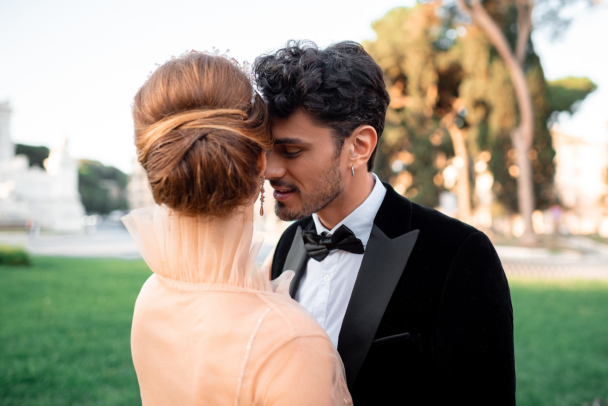 Portfolio of wedding photographer in Toronto — Alex Po. Alex Po — Wedding photographer in Toronto