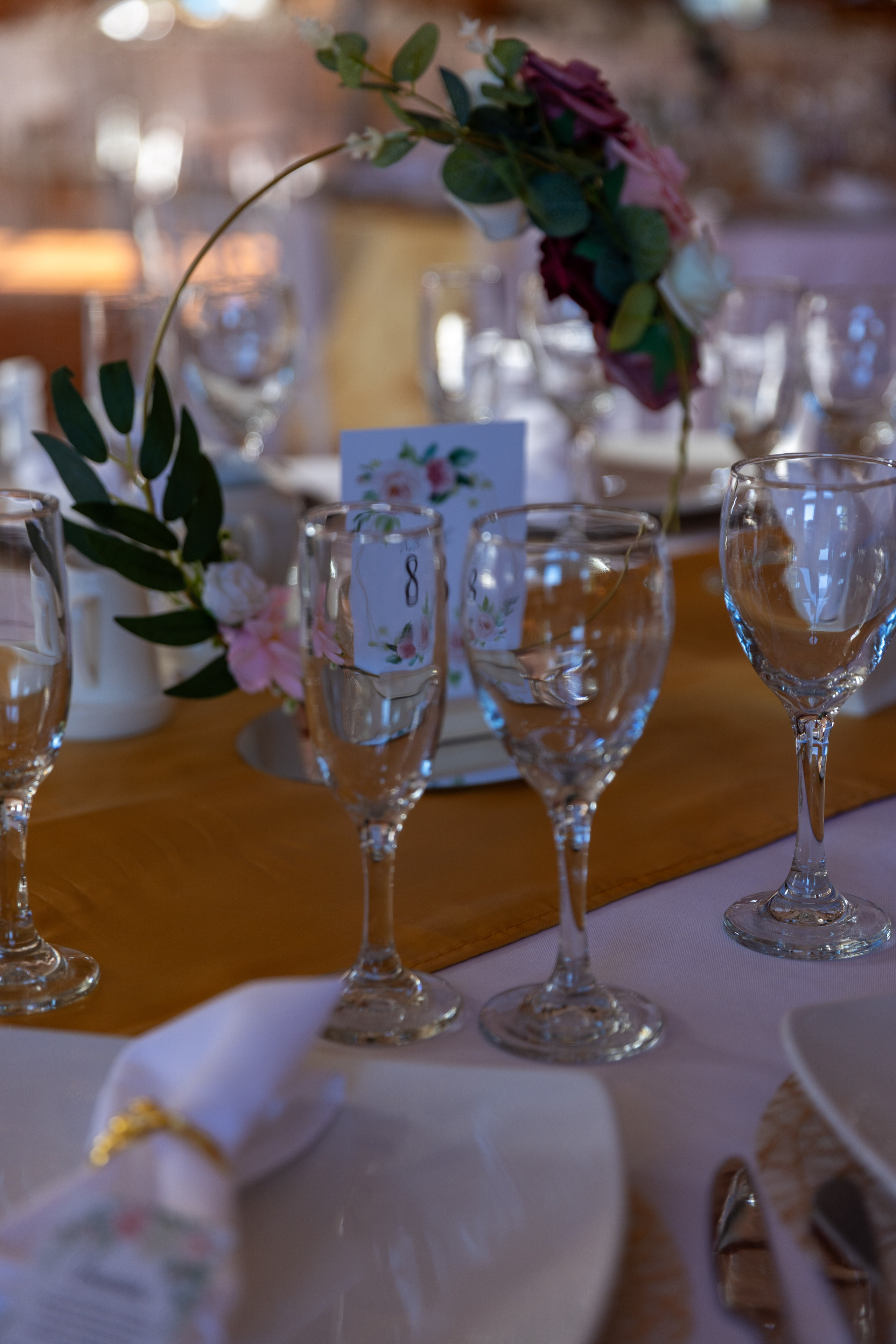 Elizabeth & Luis. Dinka & Emilio - El arte de preservar lo que no se repite