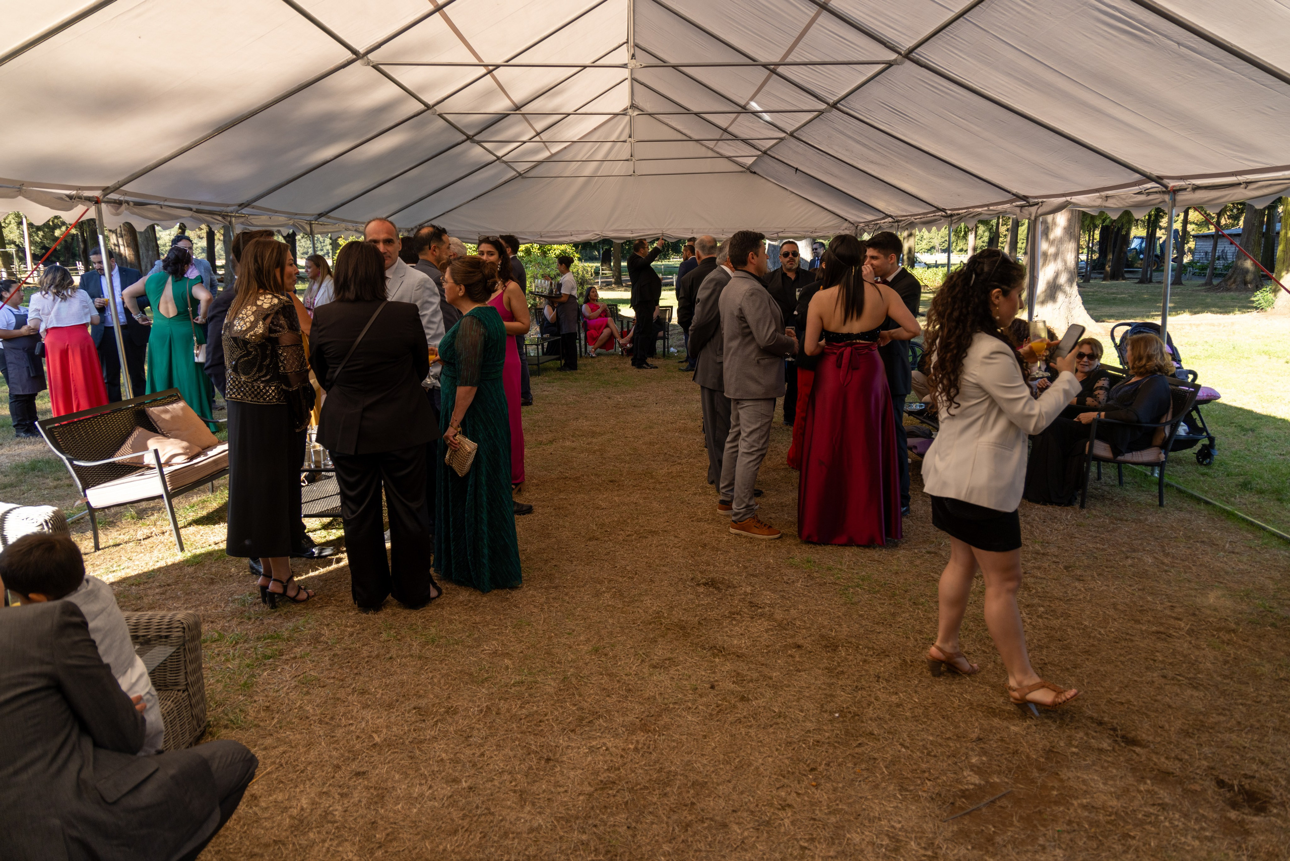 Katherin y Daniel. Dinka & Emilio - El arte de preservar lo que no se repite