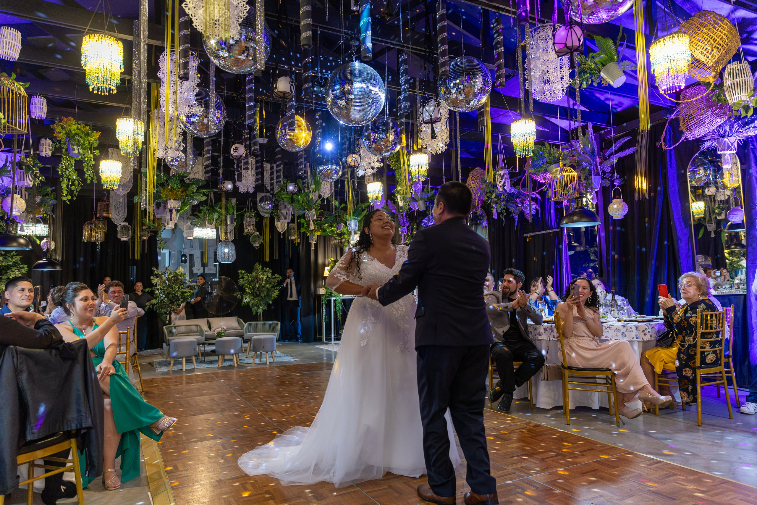 Pamela y Luis. Dinka & Emilio - El arte de preservar lo que no se repite