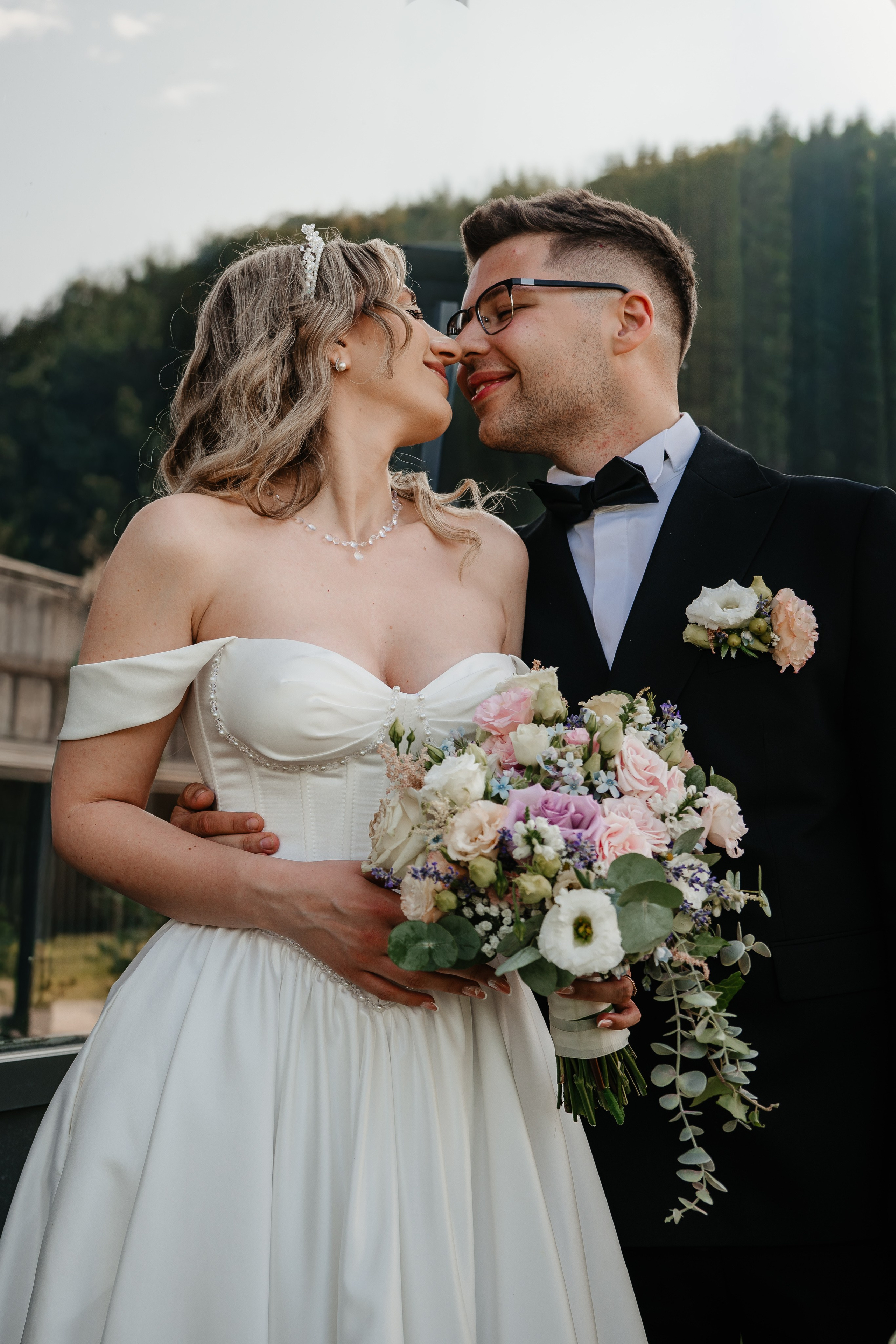 🤎 G a b r i e l a & C o s t i n - Wedding Day Preview. Wedding & Family Photographer