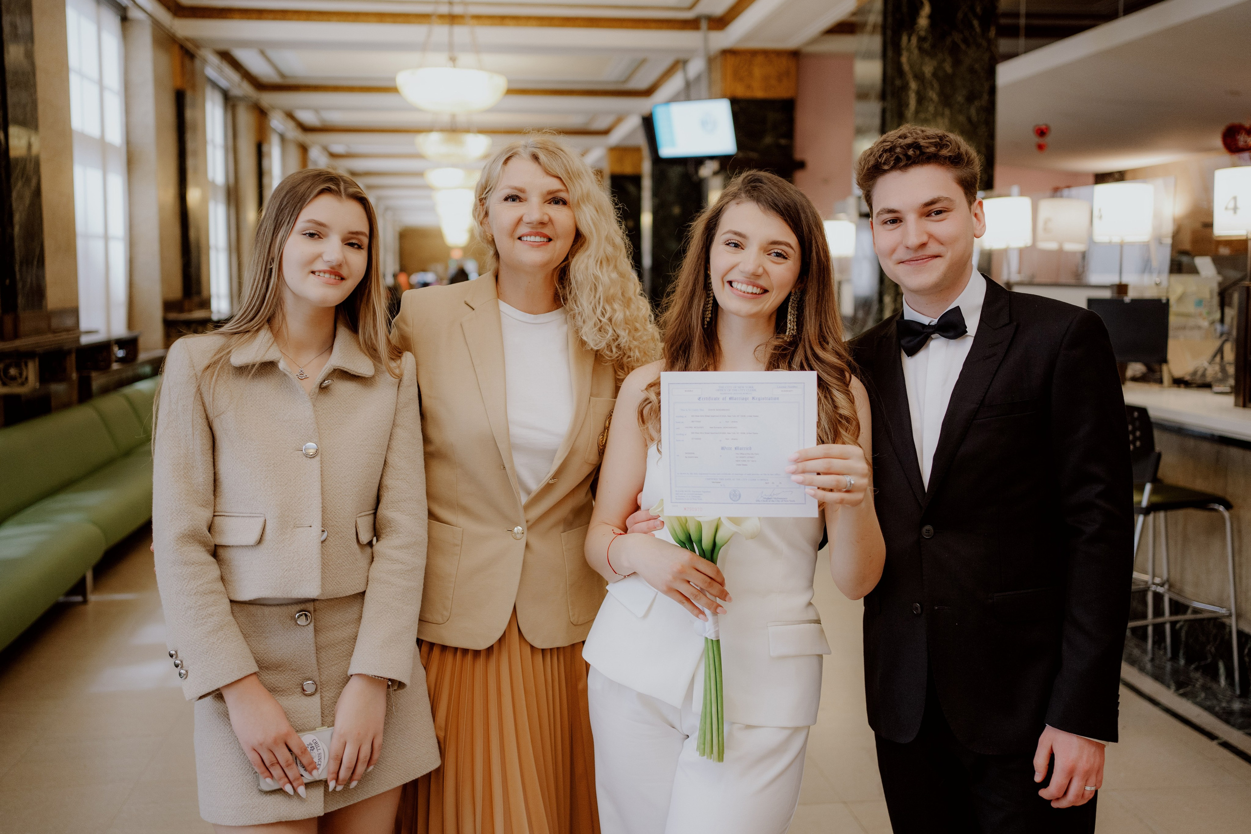 City Hall. Videographer and photographer in New York // MAKAROV.VIDEO