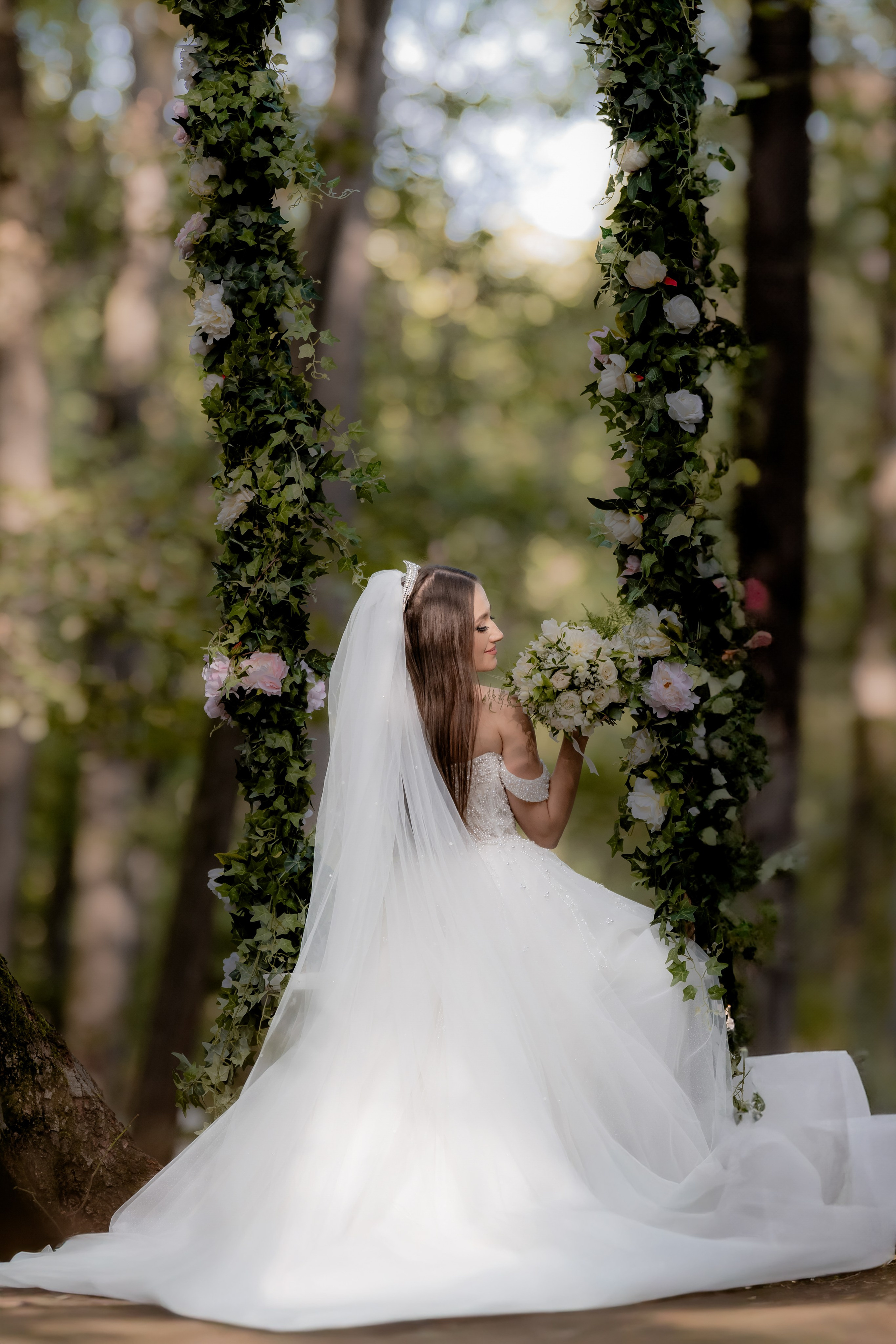 cuplu nunta sedinta foto pe plaja sau lac