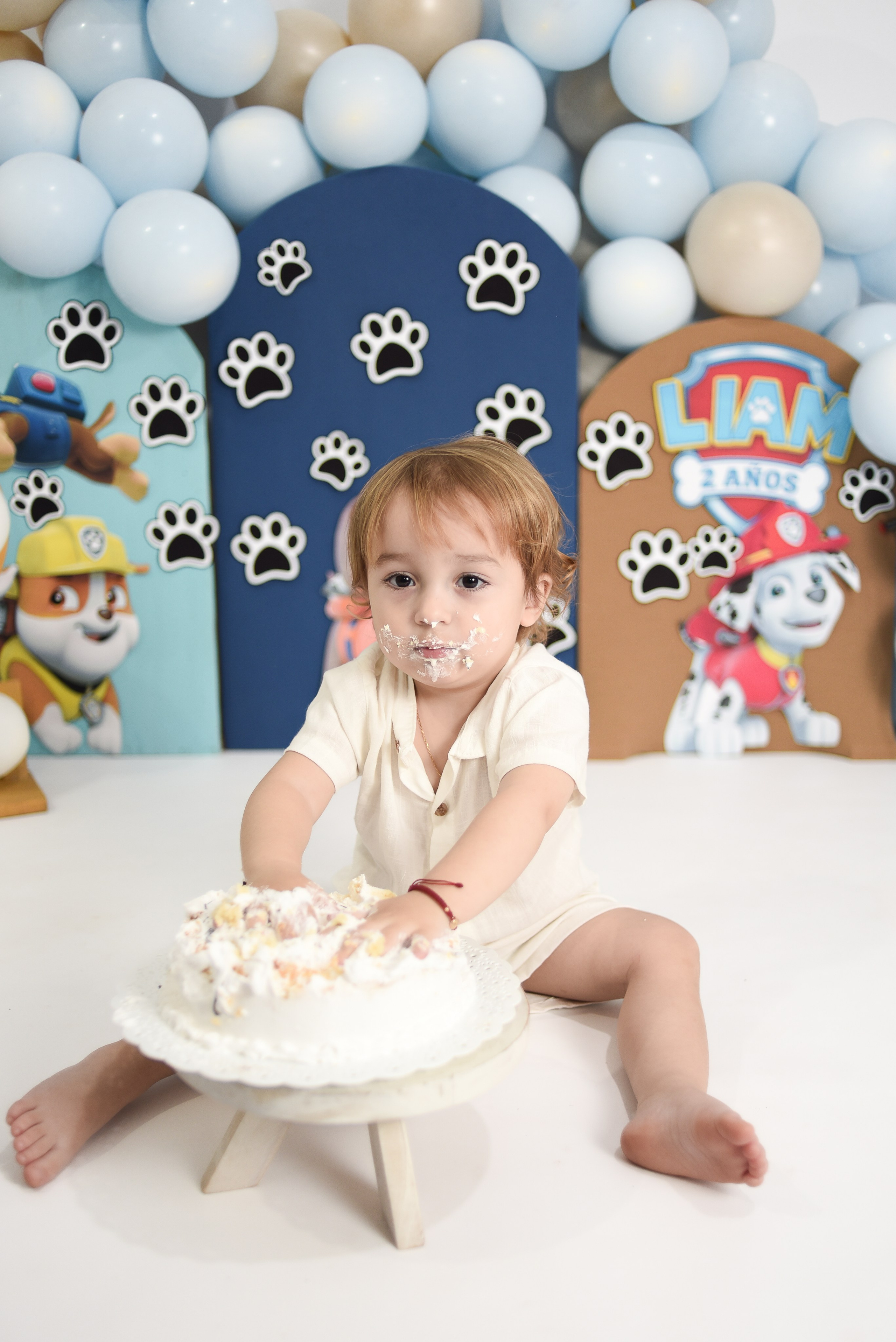 Liam 2do año. Temática Pou Patrol. Fotografo de casamiento en misiones y fotógrafo de familia  Posadas