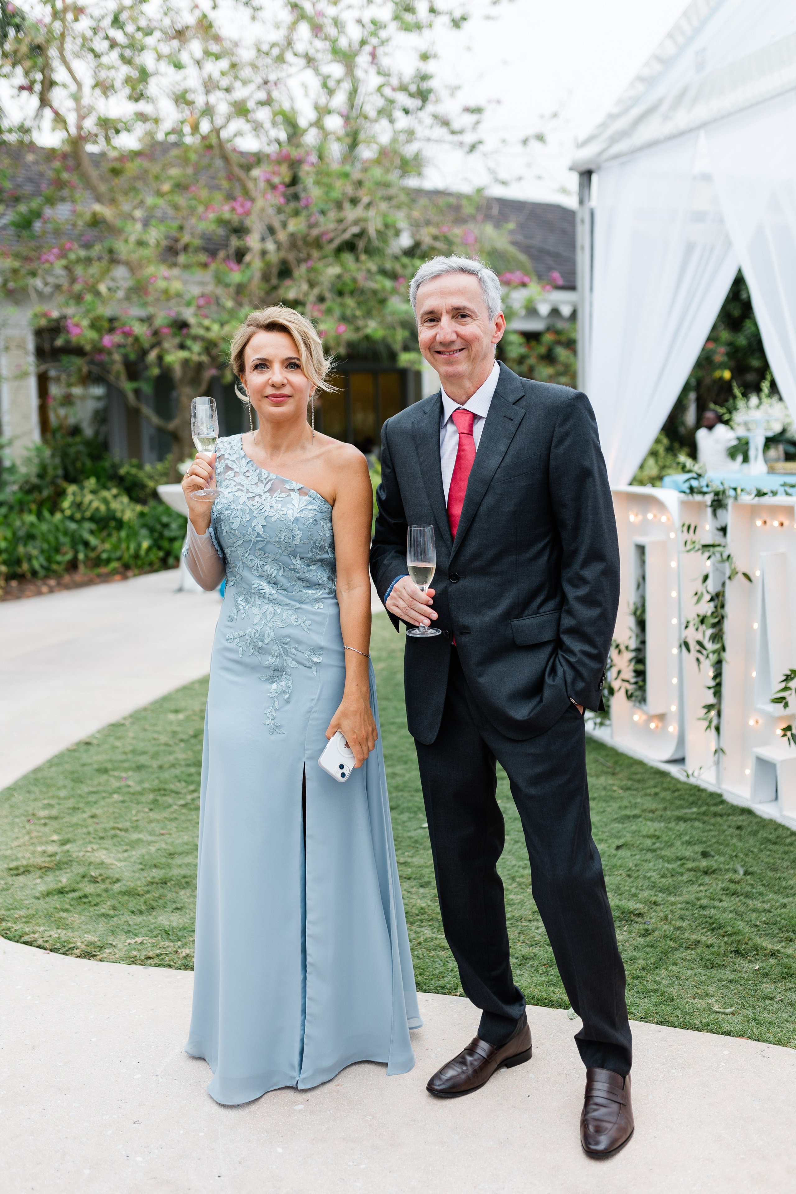 Diana and Filippe Bahamas Wedding. Family and Event photographer in Homestead and Miami areas of Florida