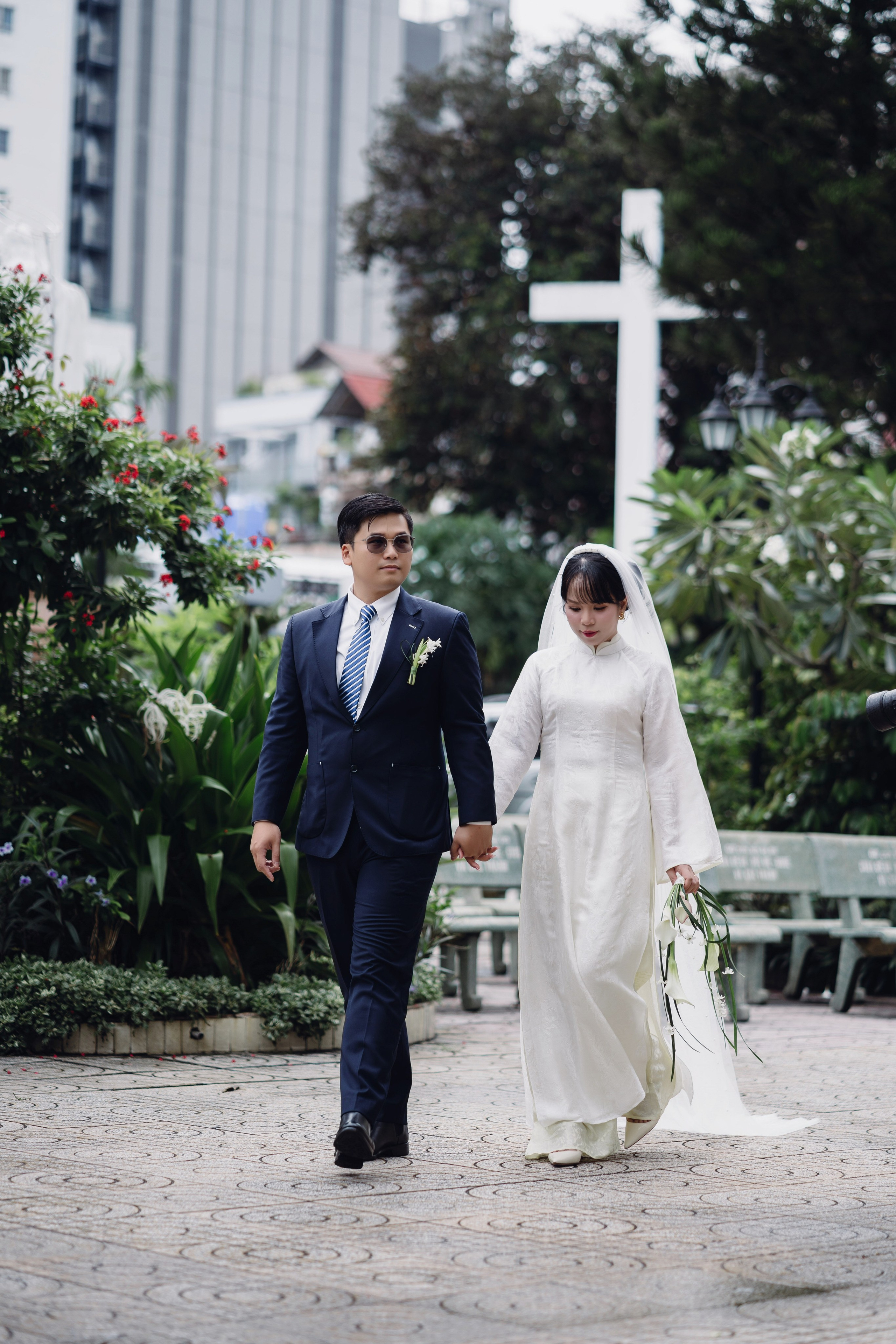 Khoa + Vi | Photojournalism. BenColor Studio