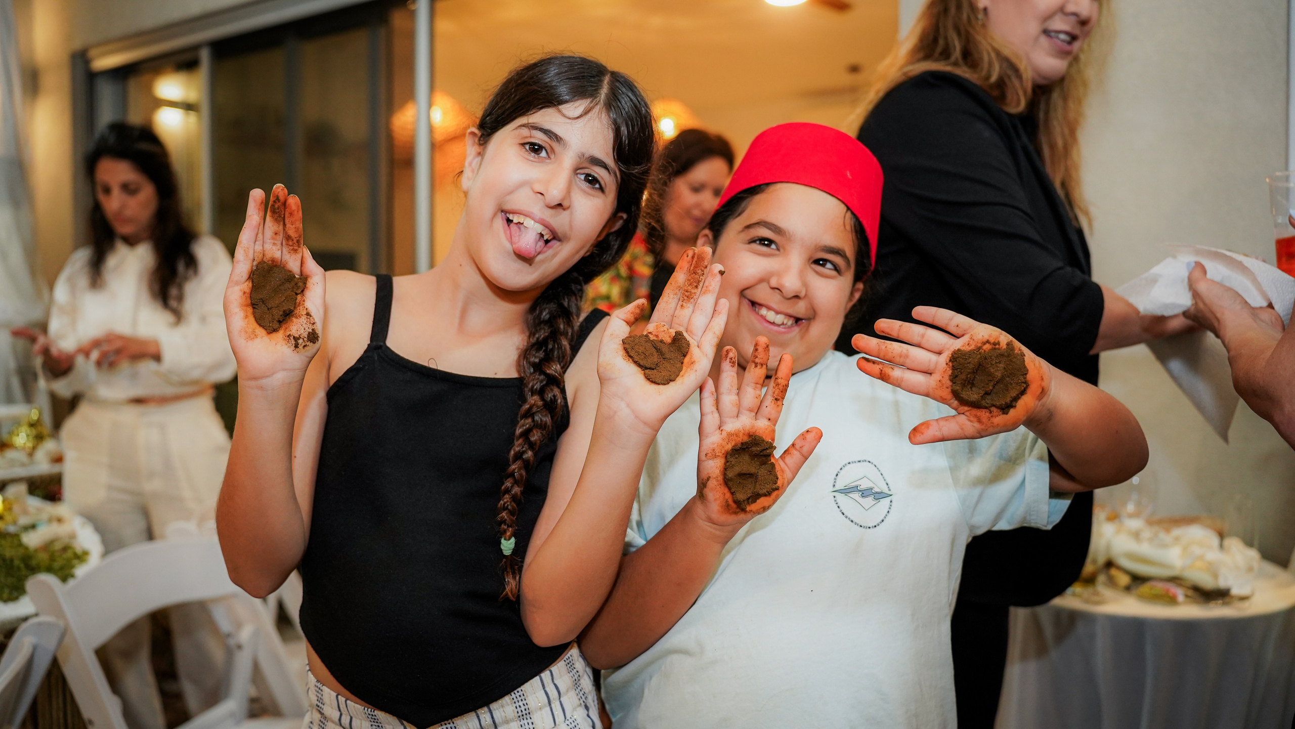 חינה. יותם שחר צילום ועריכה