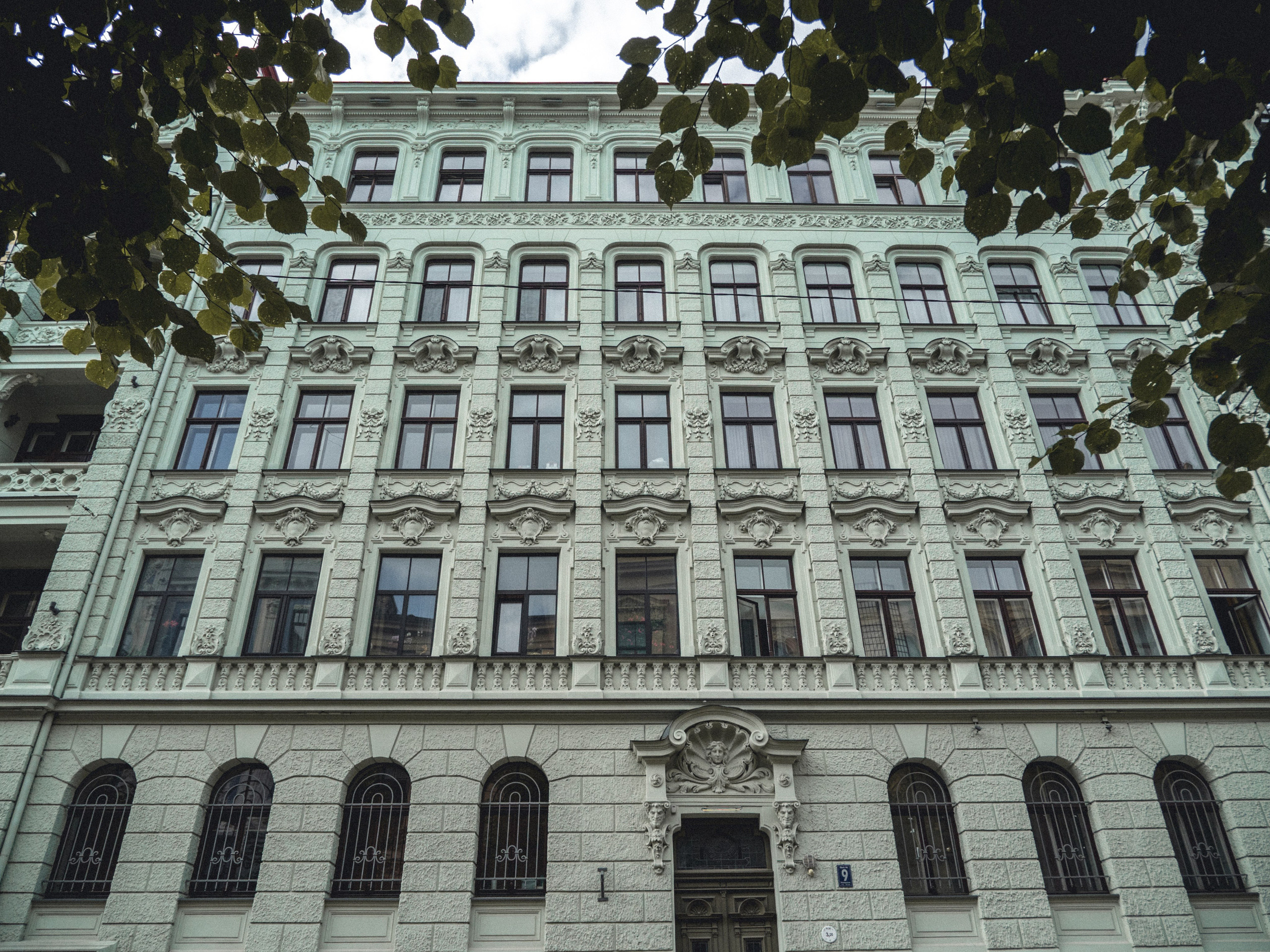 Voyage à Riga. Photographe sur Cote d’Azur. Portraits de familles, couples, enfants, événements