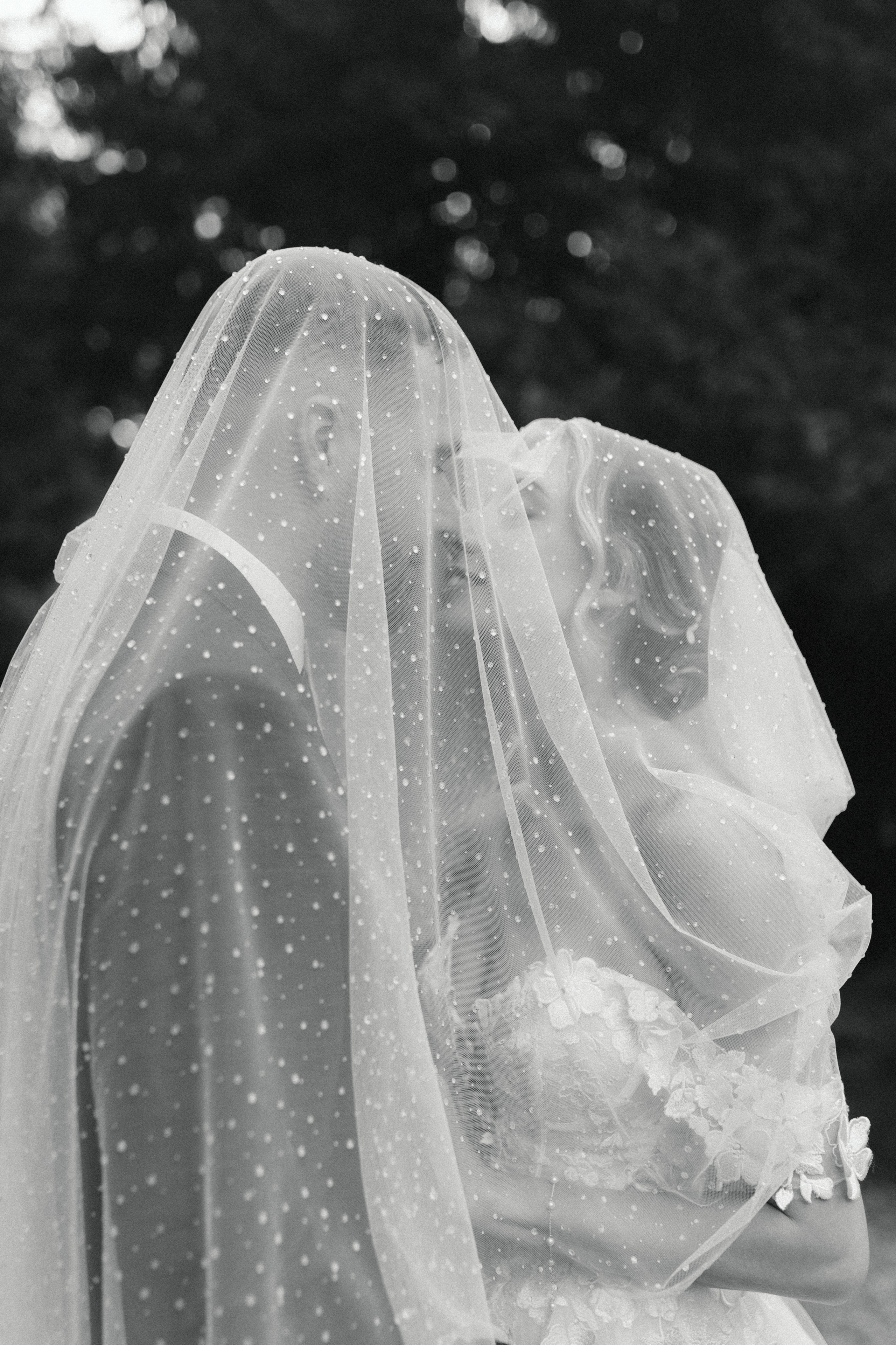 E&C. Wedding and Portrait Photographer Evie Moon
