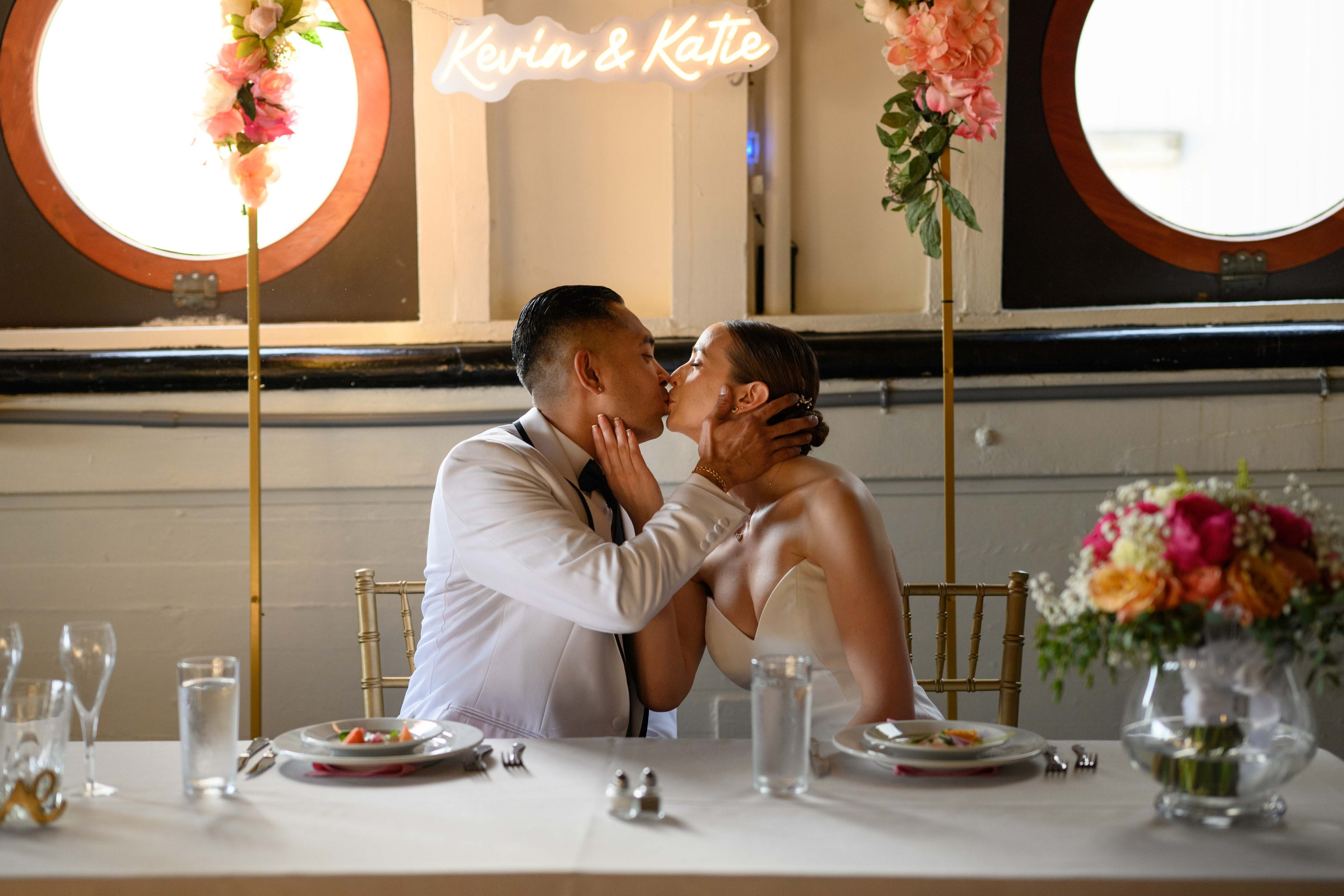 Kevin & Katie. Wedding & portrait photography in the Seattle Area. Helen Michelle photographer